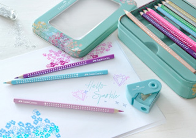 Fargeblyanter Sparkle i metalletui 20 stk. + blyantspisser Faber-Castell