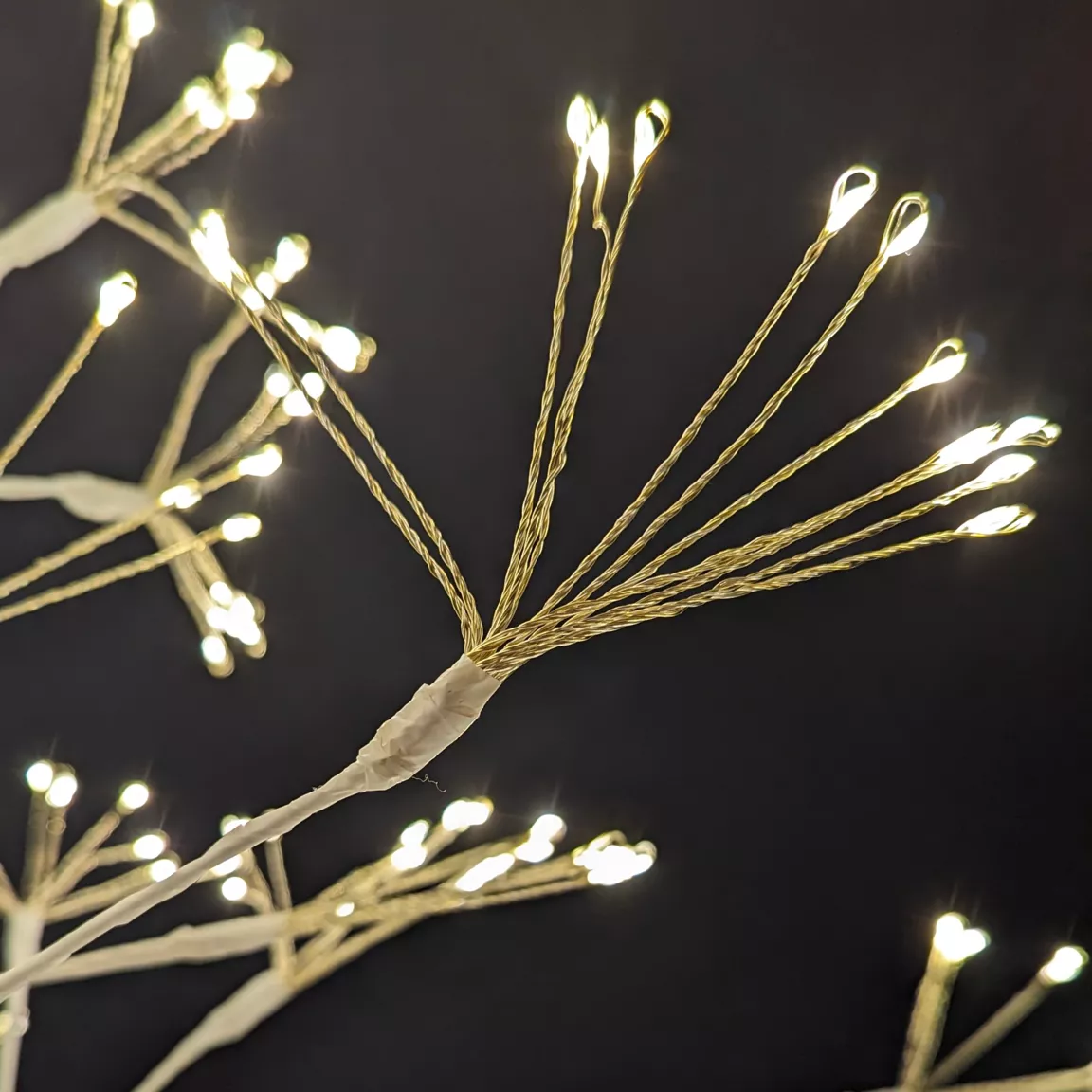 Arbre lumineux 672 LED (H180 cm) Holly Tilleul Blanc et blanc chaud