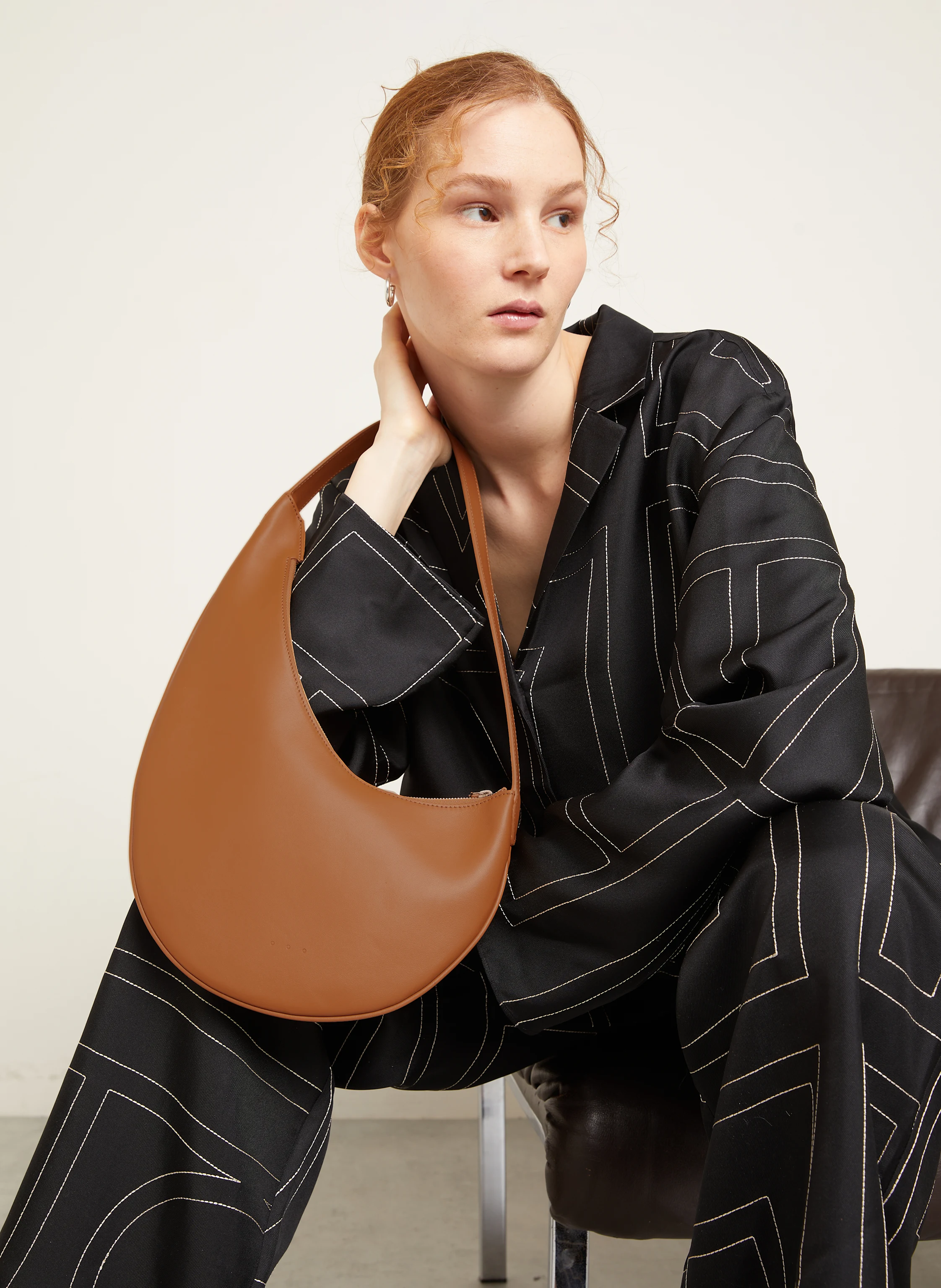 AESTHER EKME Schultertasche LUNE MINI