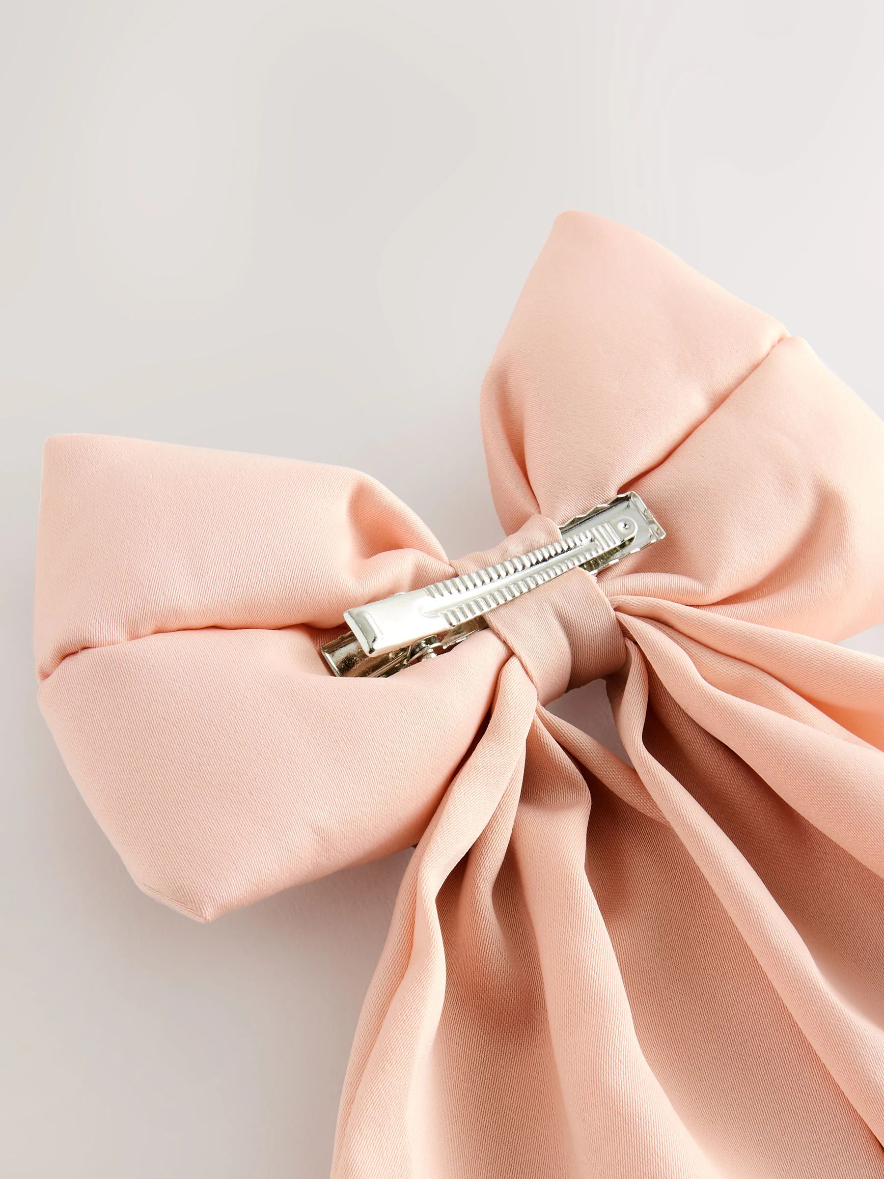 Roze - Statement Bow Hair Clip