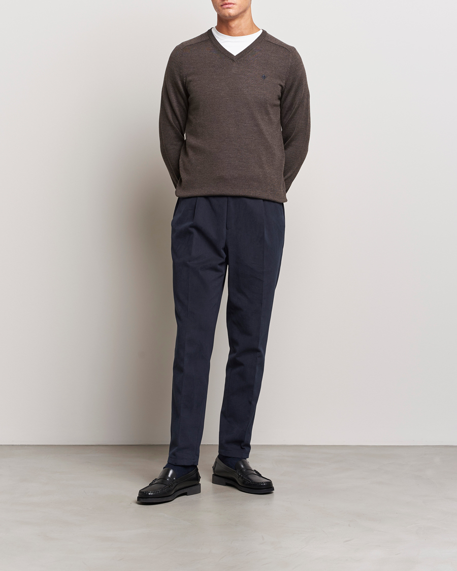 Morris Merino V-neck Brown