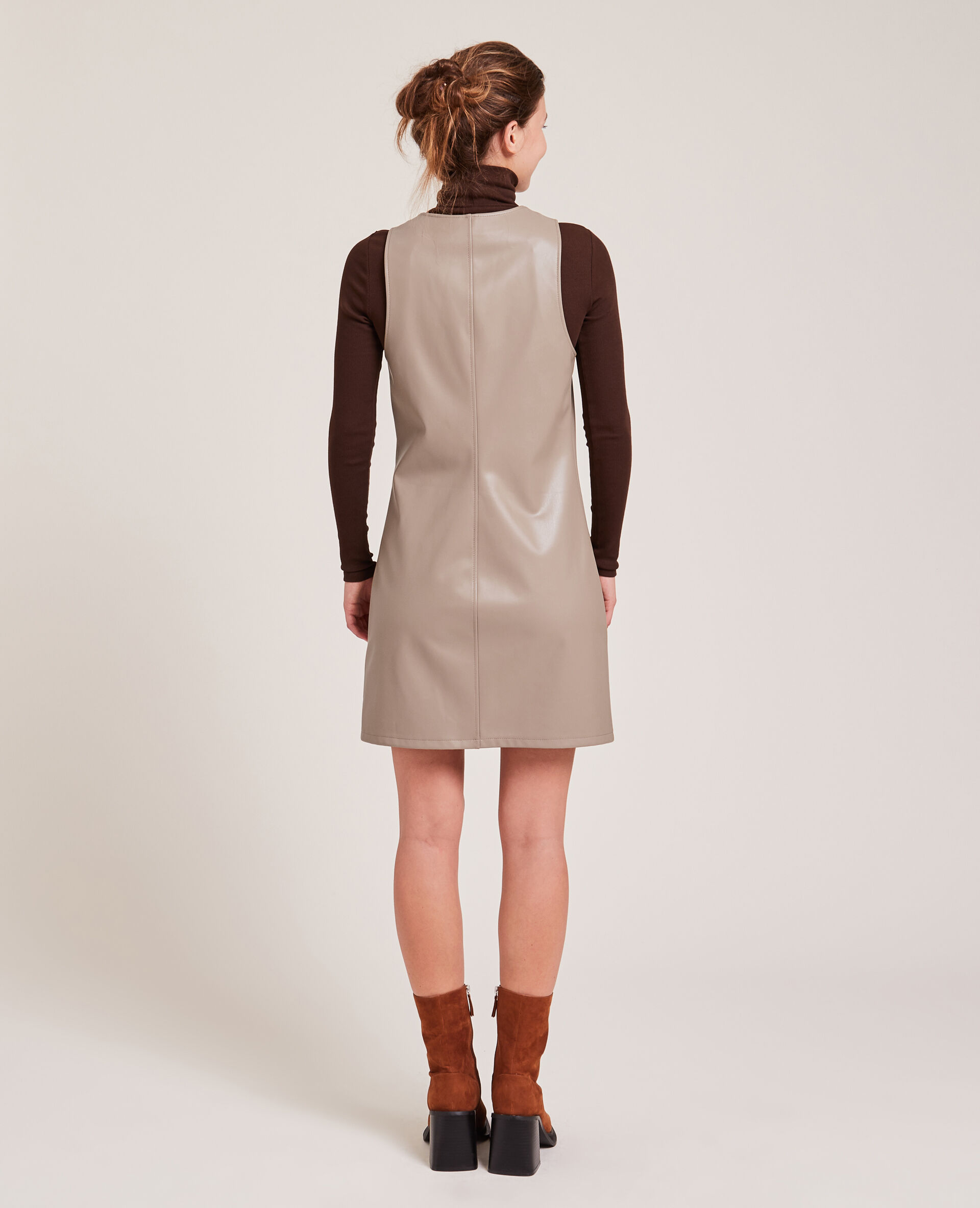 Robe courte en simili cuir - Beige