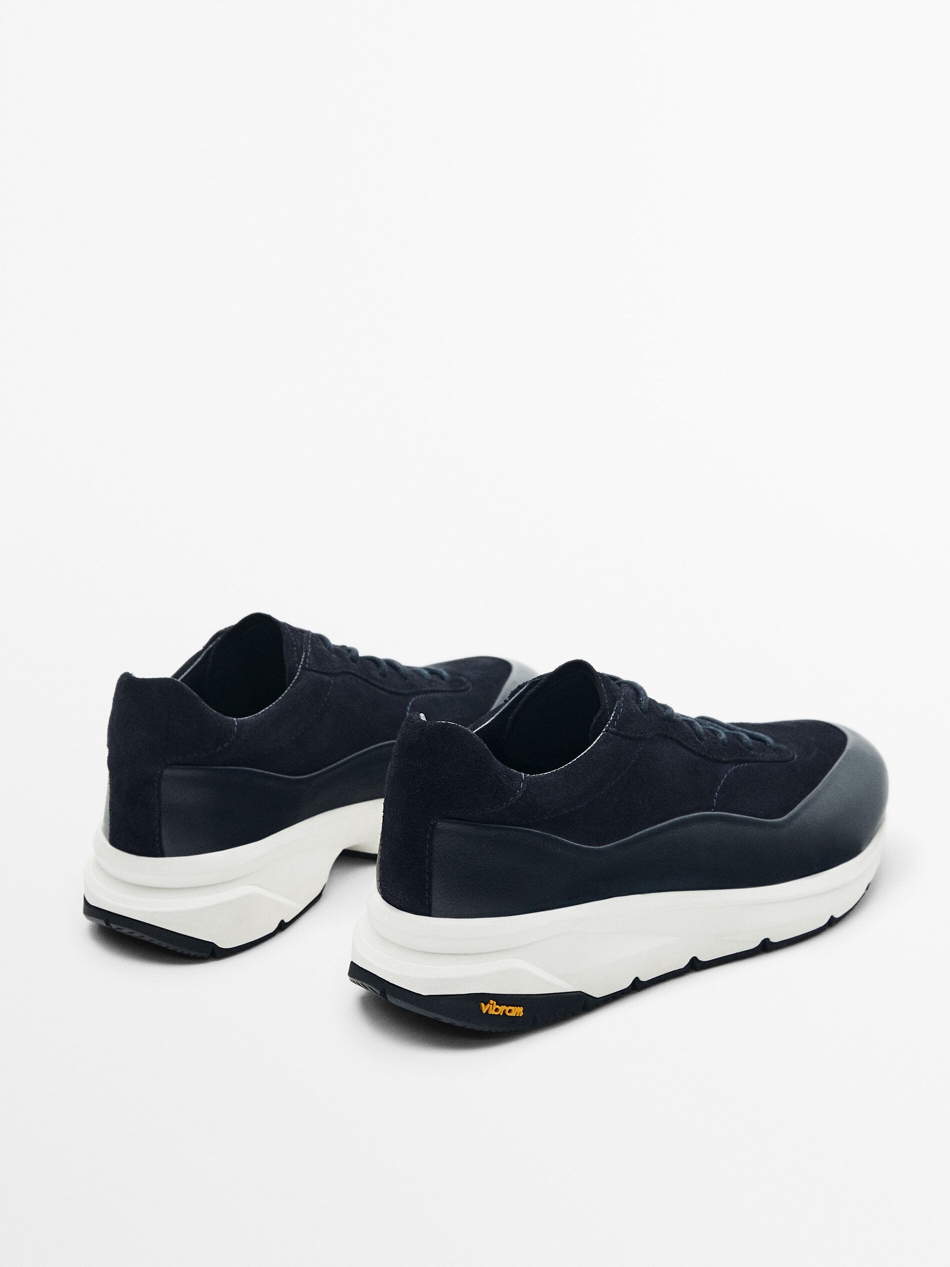 TÊNIS ESPORTIVO AZUL COM PISO VIBRAM - AZUL