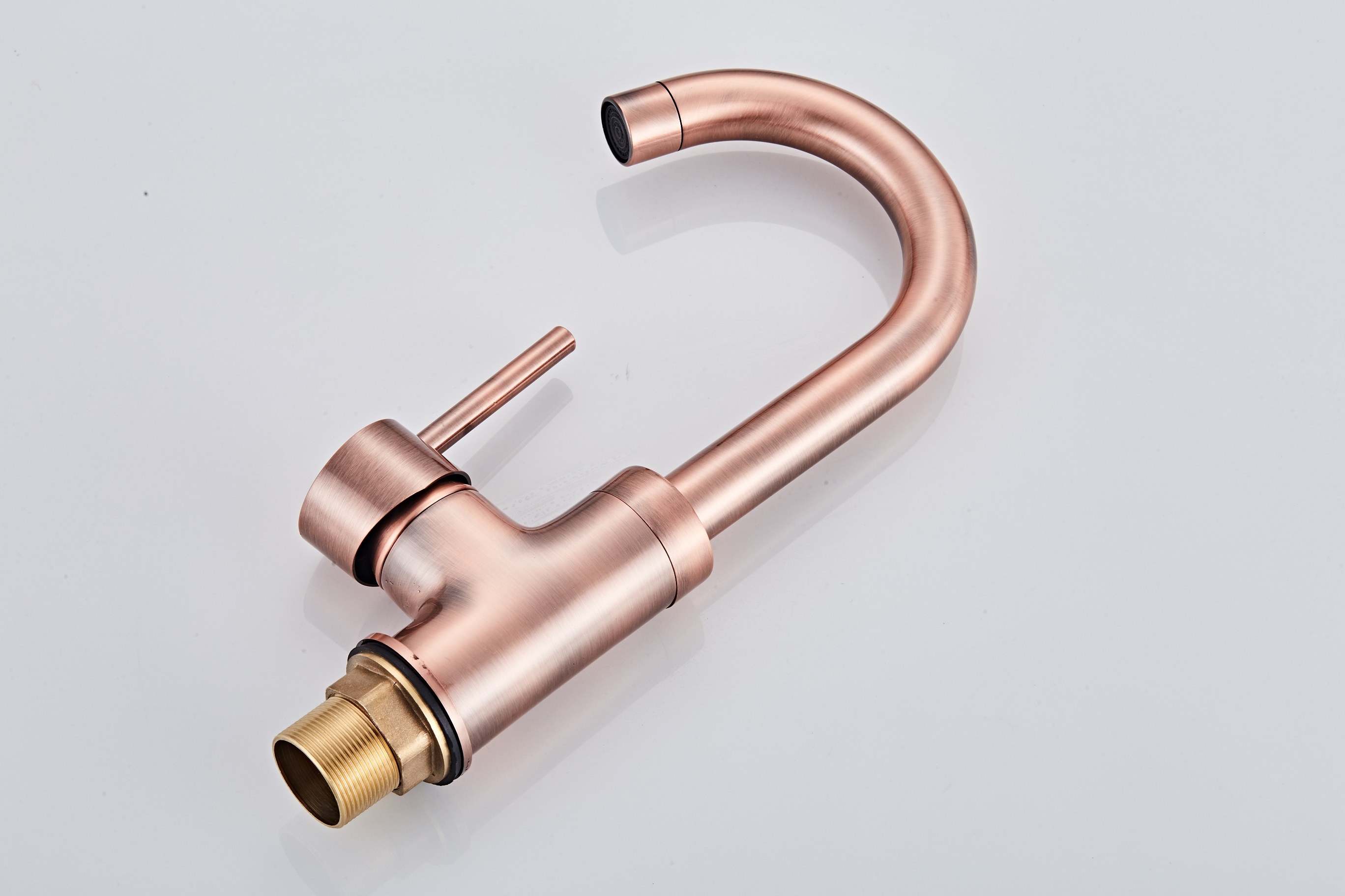 Saniclear Copper Matrix wastafelkraan met hoge uitloop geborsteld koper