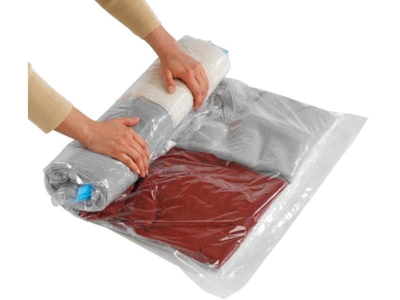 Wenko Kleiderschutzhülle Roll 60 cm x 95 cm, 1 Stück Zusammenrollbare, transparente Schutzhülle