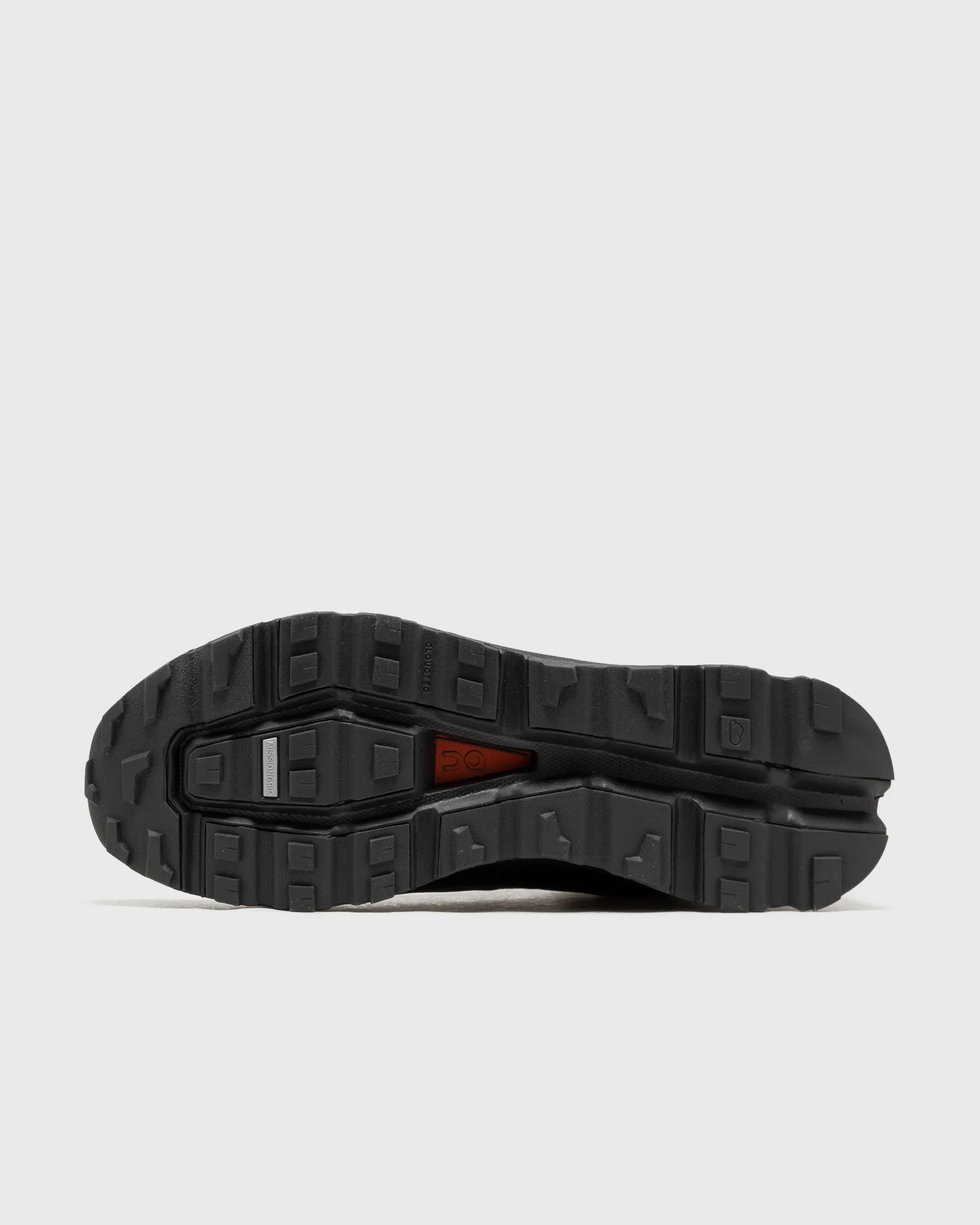ON Cloudroam Waterproof