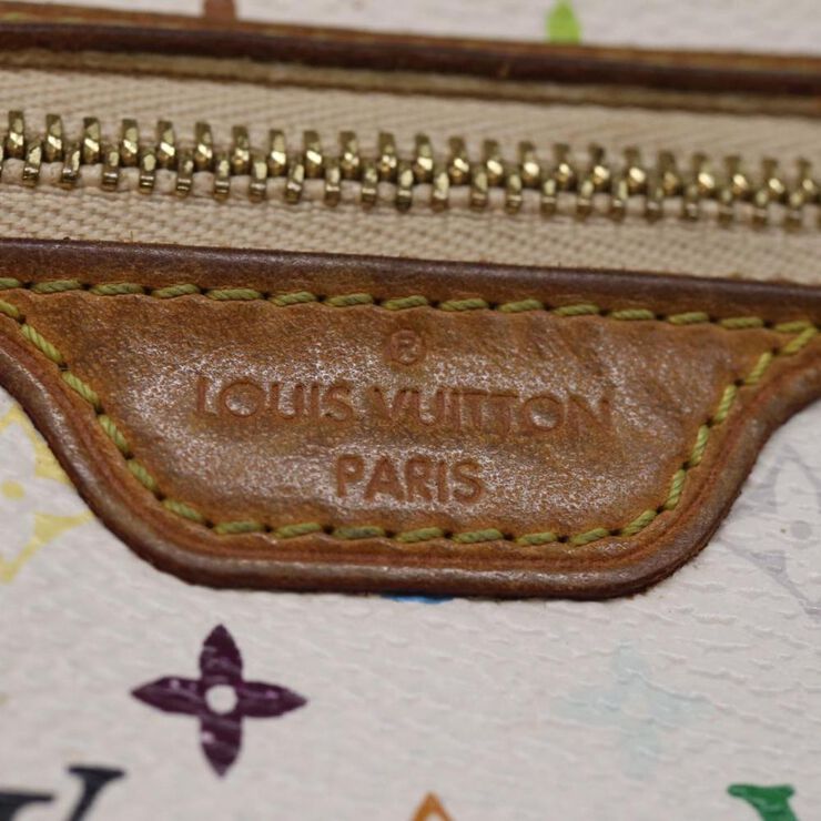 Louis Vuitton Vintage Louis Vuitton Clutch White
