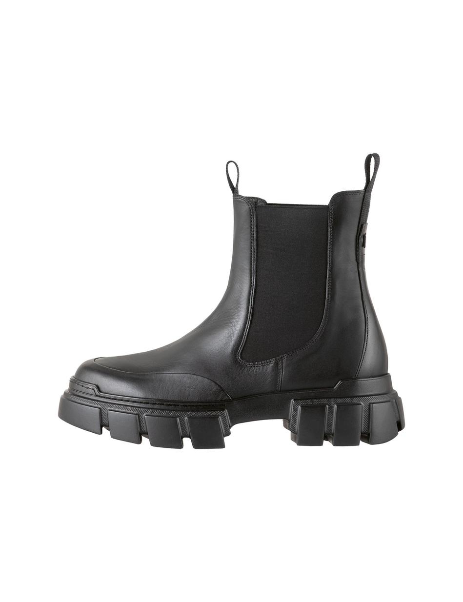 STIEFELETTEN ADVENTURE