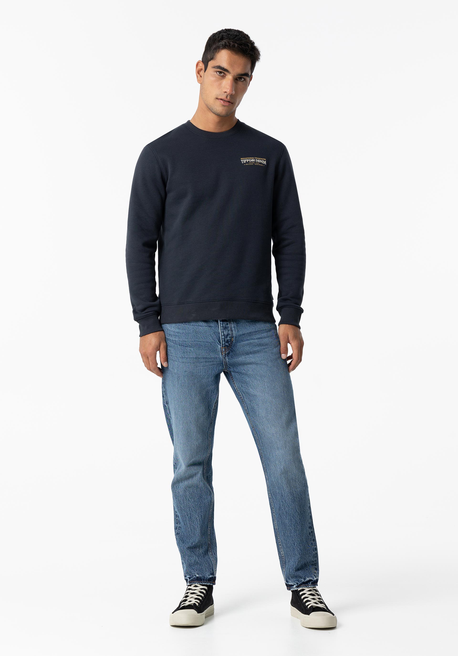 Sweatshirt com Estampado e Bordado Frontal