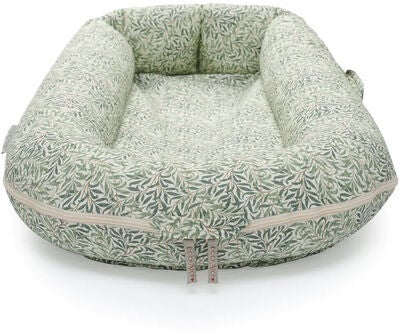 DockATot Deluxe+ Babynest, Willow Boughs