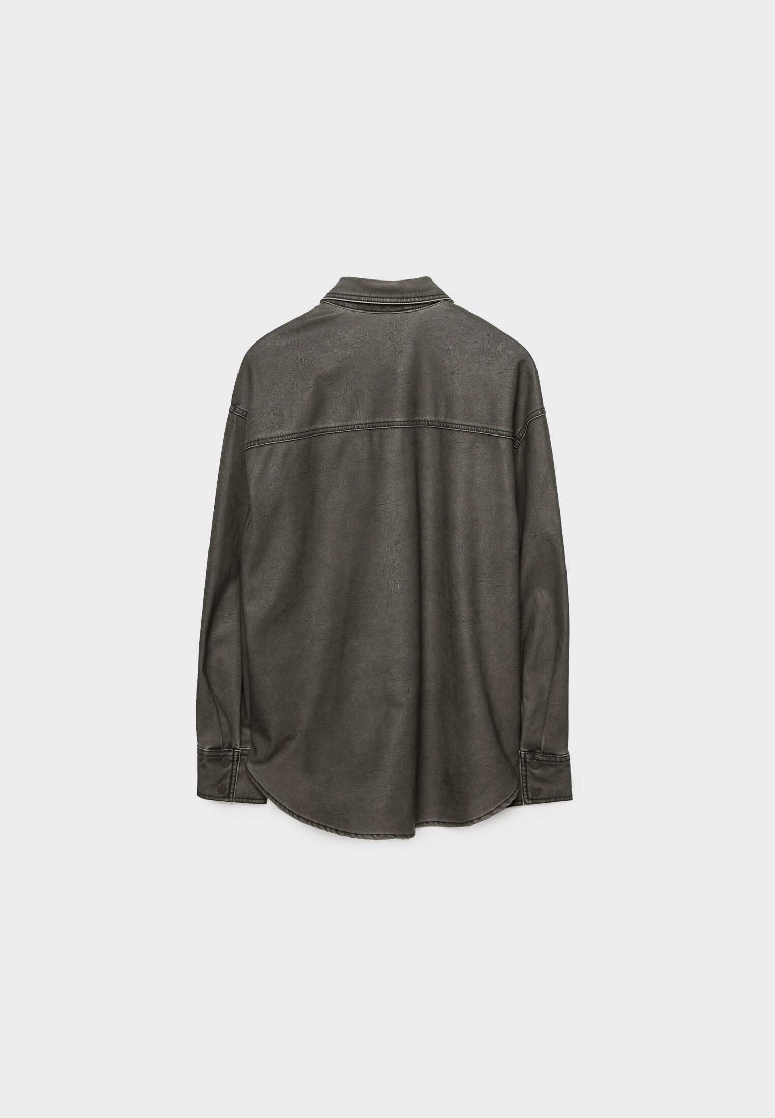 Camisa com efeito de couro desbotado