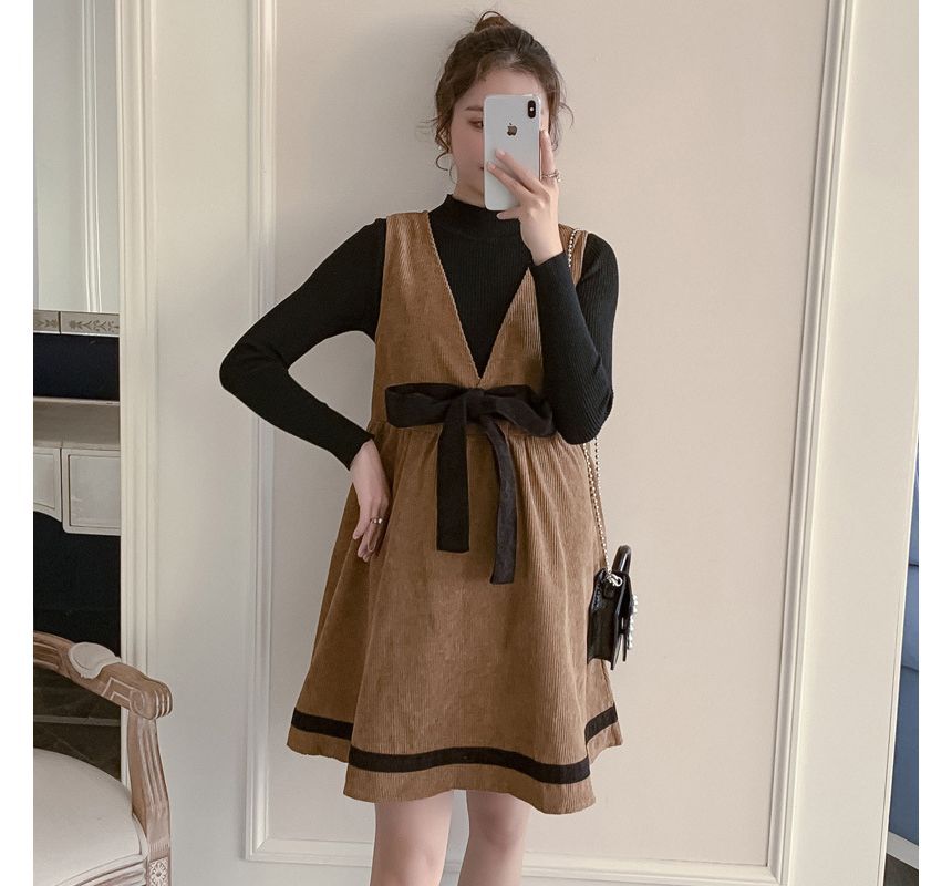Levsayte - Zwangerschapsset: effen trui met mockneck + V-hals, contrasterende rand en strik, mini-jurk