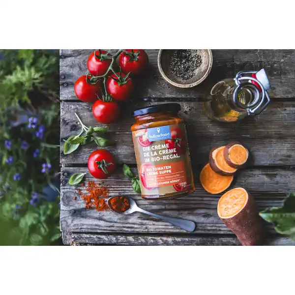 Bio Tomaten Creme Suppe mit Bio Süßkartoffel
