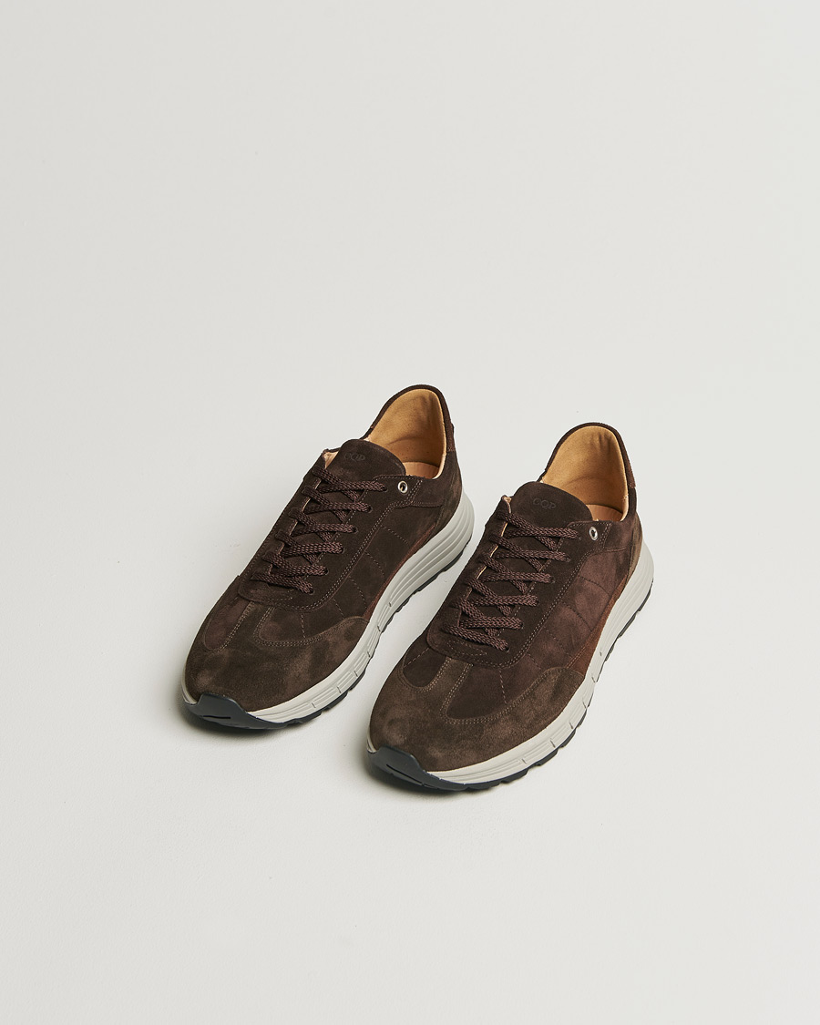 CQP Renna Suede Runner Dark Brown