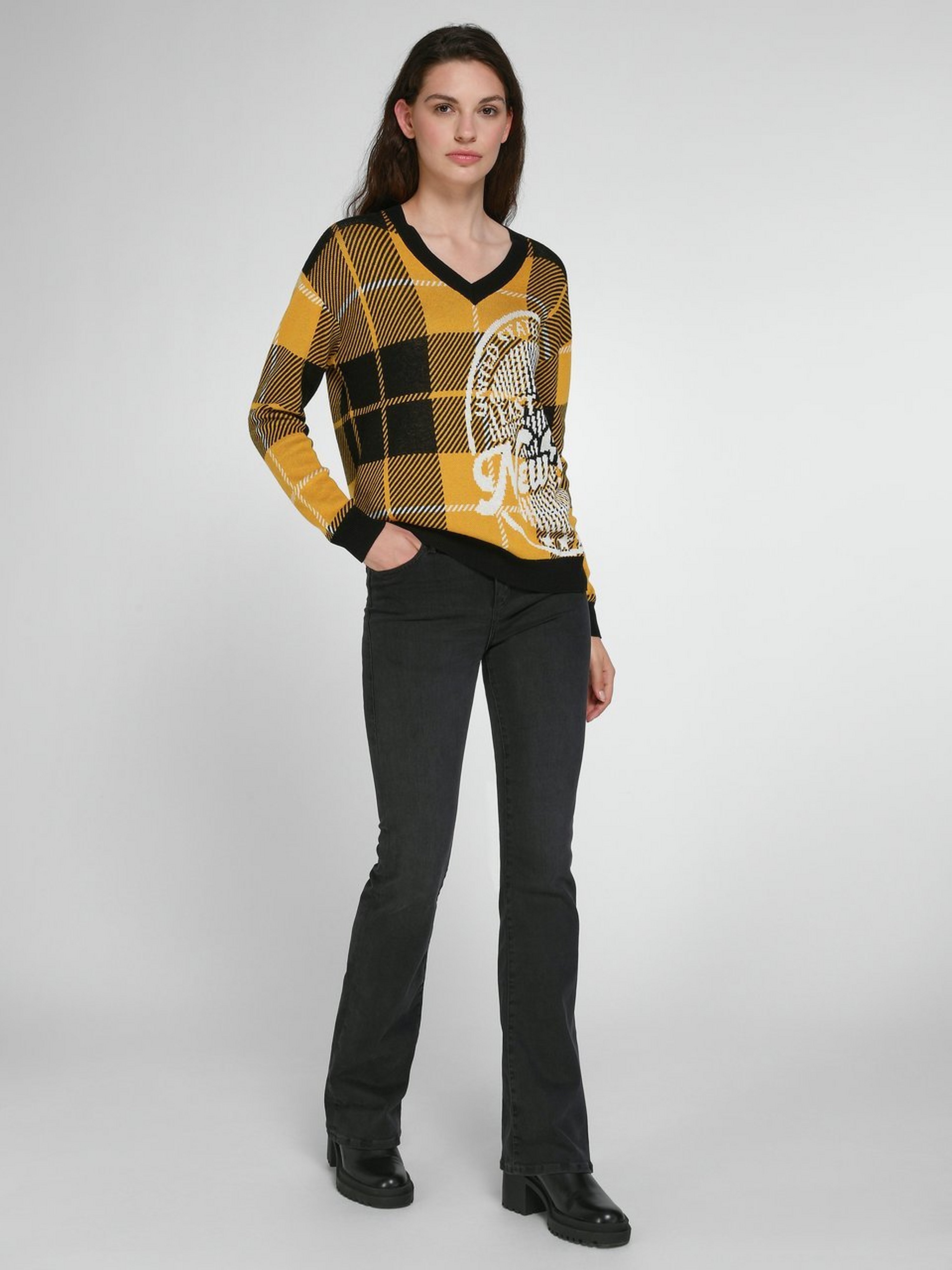 V-Pullover
