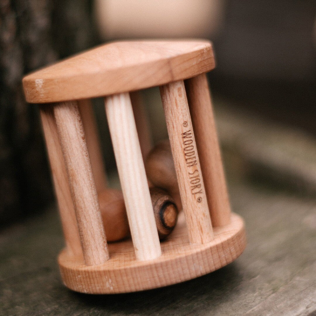 Wooden story rammelaar tortelduif
