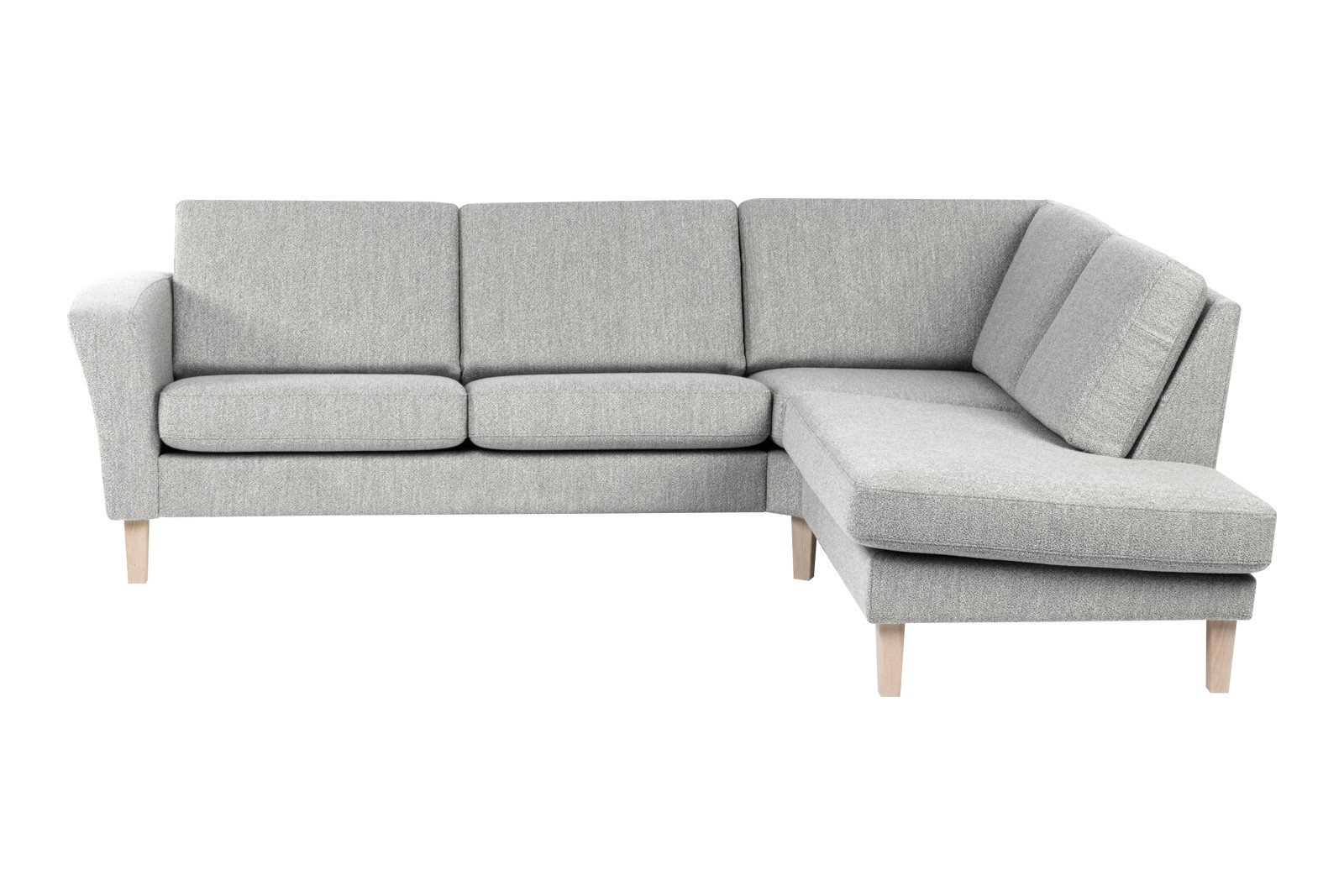 Slogen hjørnesofa Oppsett AH. 2,5-seter med åpen ende høyre. Tekstil Viva Silver med standard ryggpute. Vange A og hvitpigmentert ben 178.