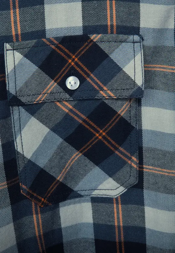 Karohemd mit Brusttaschen - deep navy blue