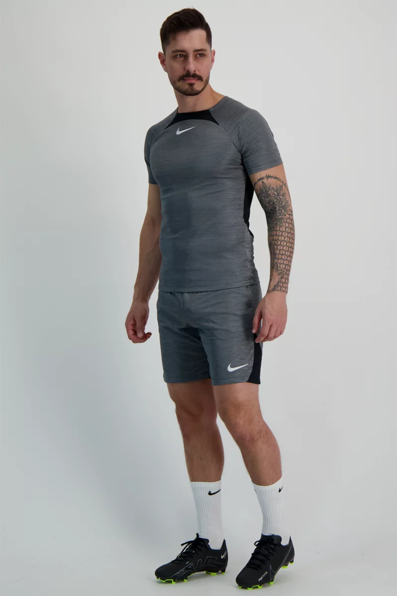 Nike Dri-FIT Academy Herren Short