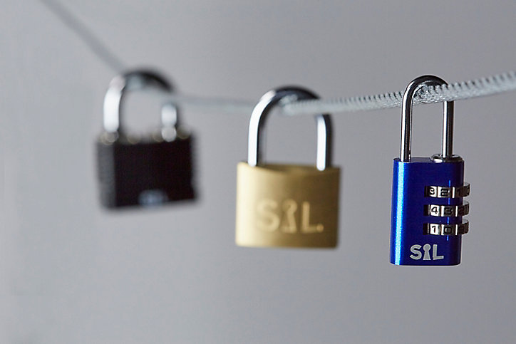 Cadenas à combinaison Smith & Locke en aluminium coloris bleu l.21 mm anse en acier