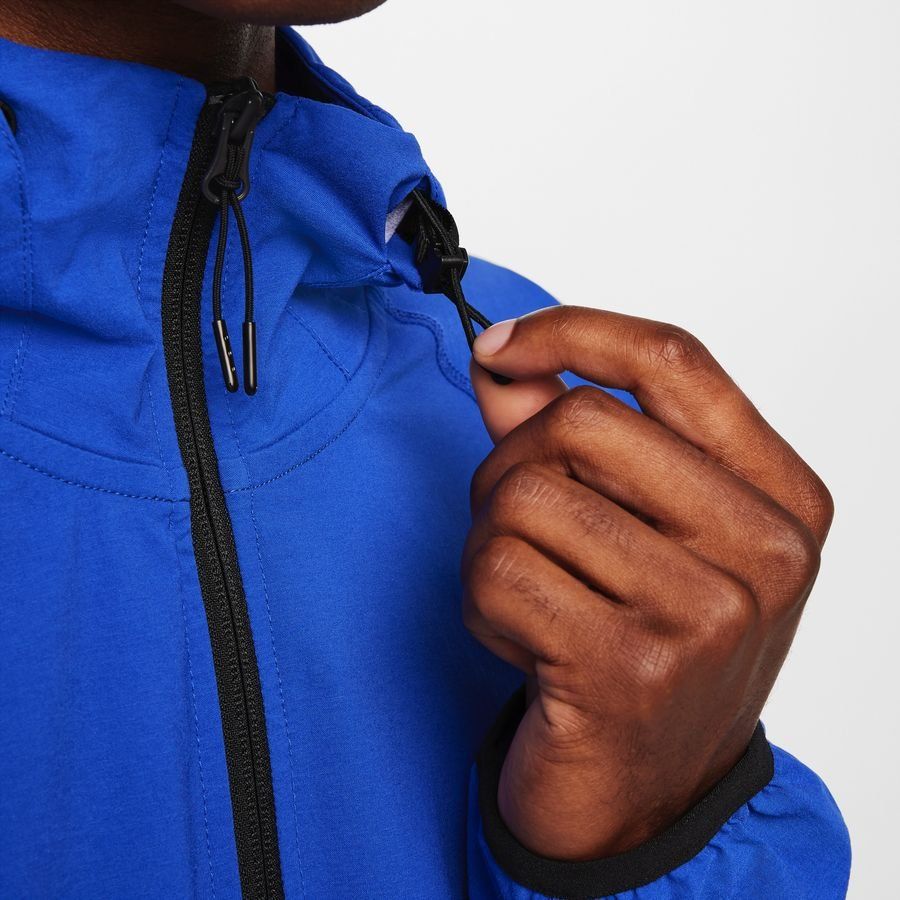 Nike Tech