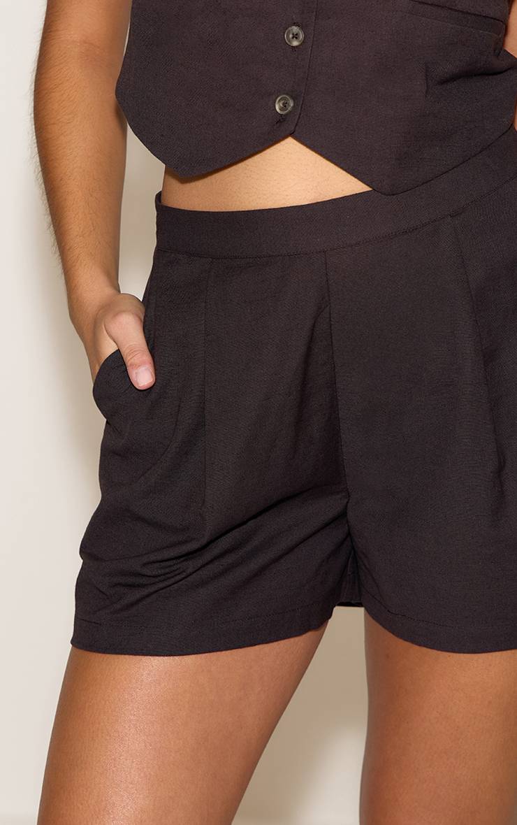 Chocolat Ensemble Short Ample Fluide Aspect Lin Avec Détails Oversize