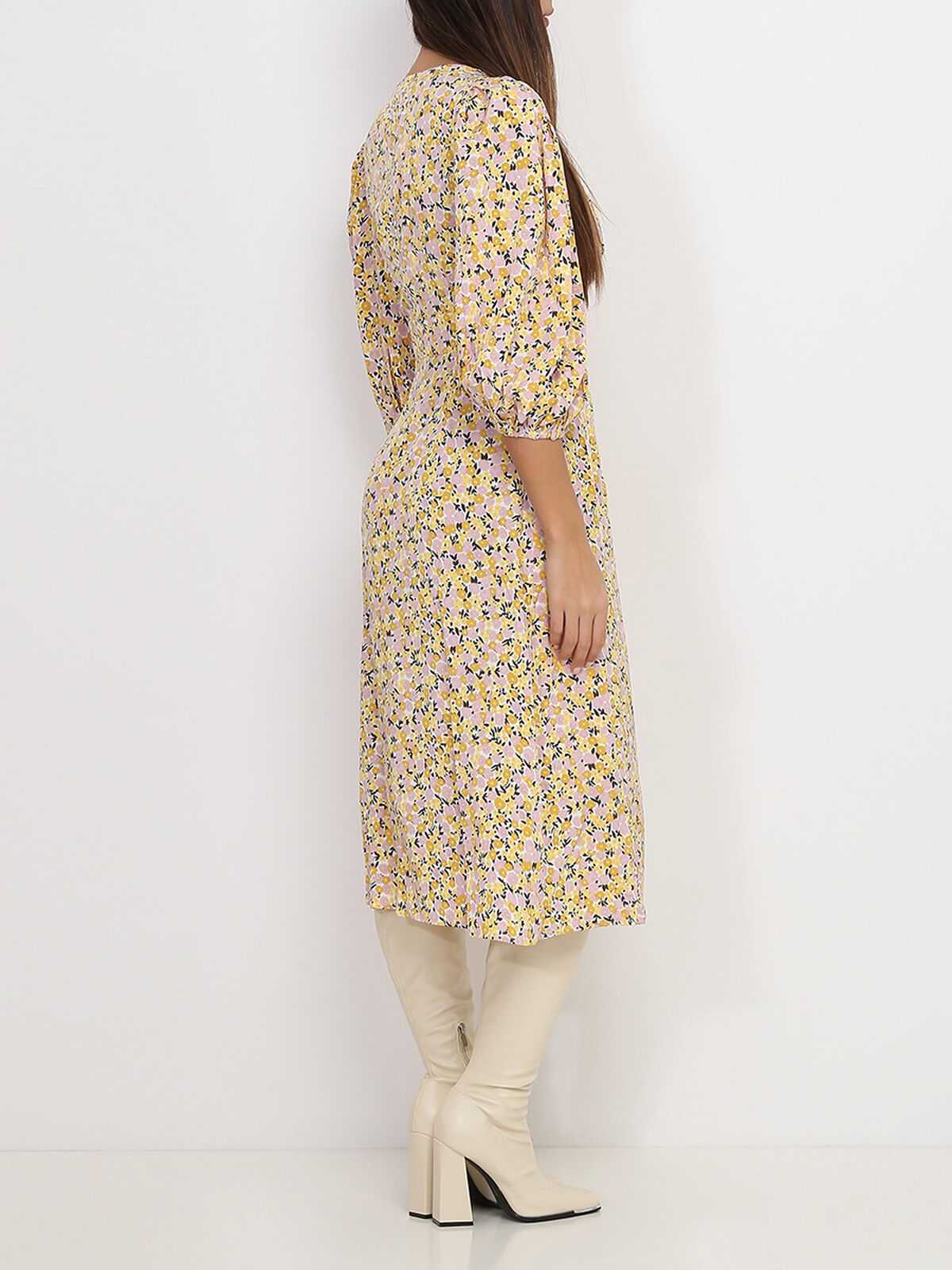 Robe mi-longue fleurie à manches bouffantes- Jaune