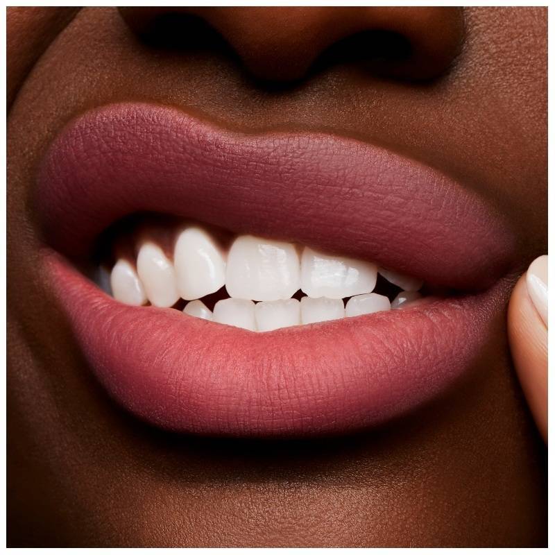 MAC Powder Kiss Liquid Lipcolour 3 gr. - A Little Tamed
