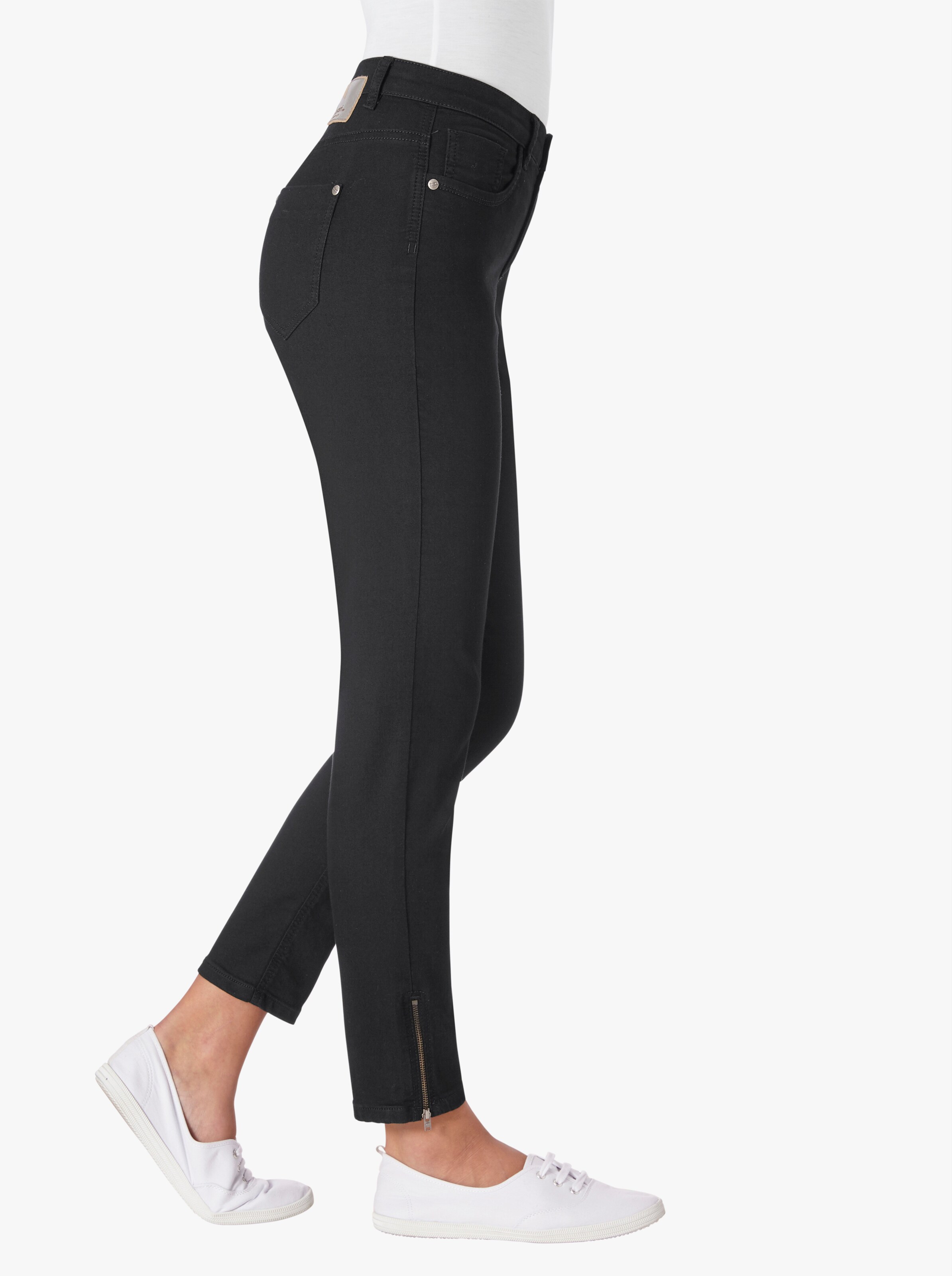 Stretch-Jeans mit Bauch-weg-Effekt