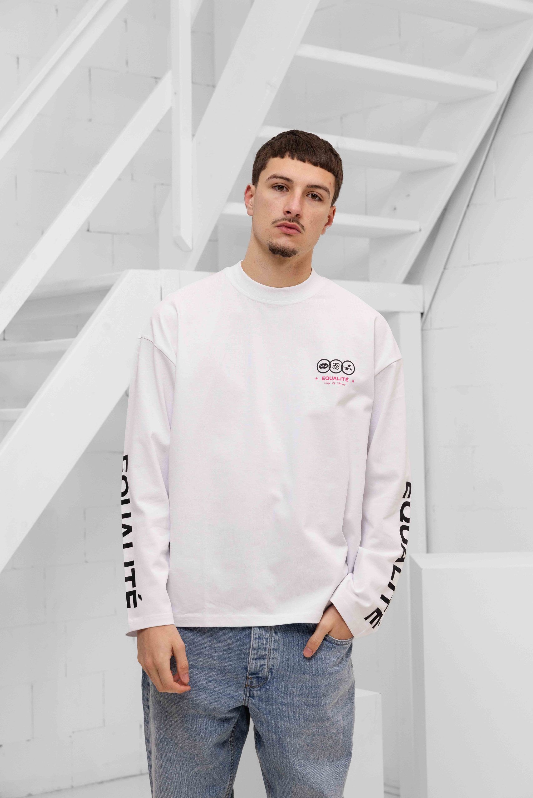 Equalité Universe Longsleeve T-Shirt Heren Wit