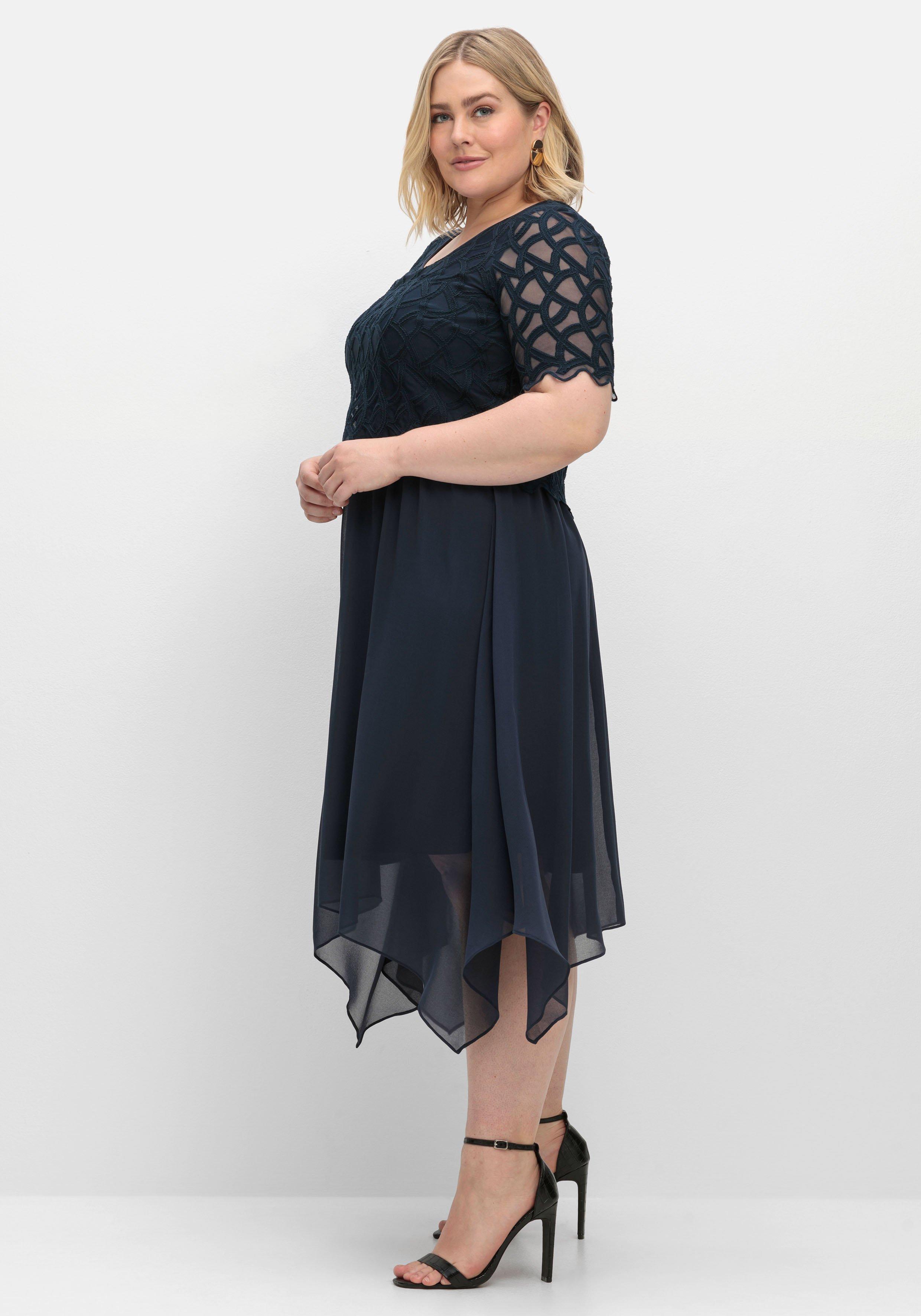 Cocktailkleid aus Chiffon, mit Zierbortenstickerei