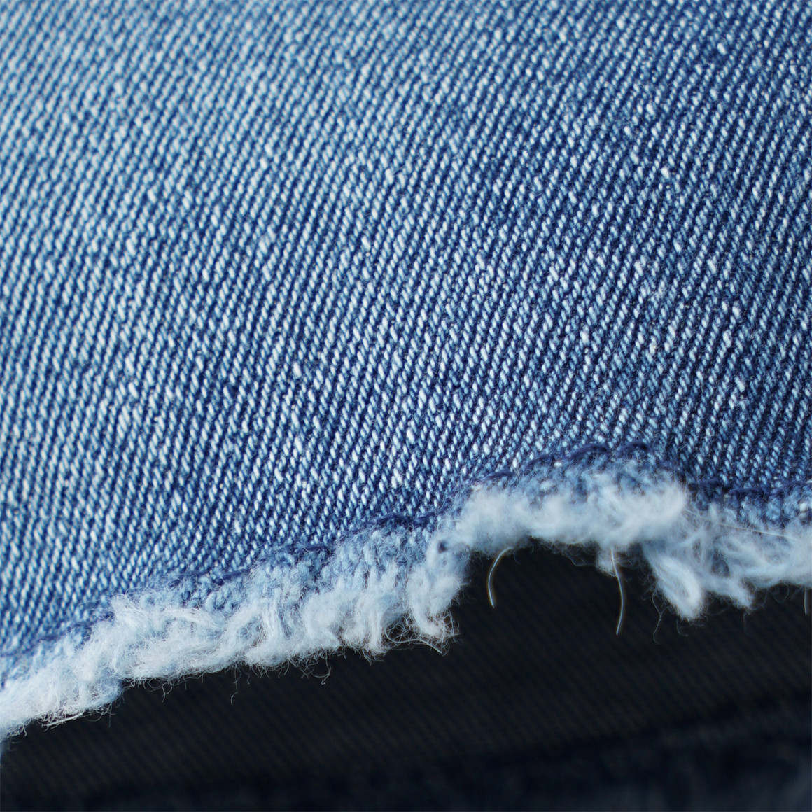 Beatwear Mädchen Shorts aus Denim blau