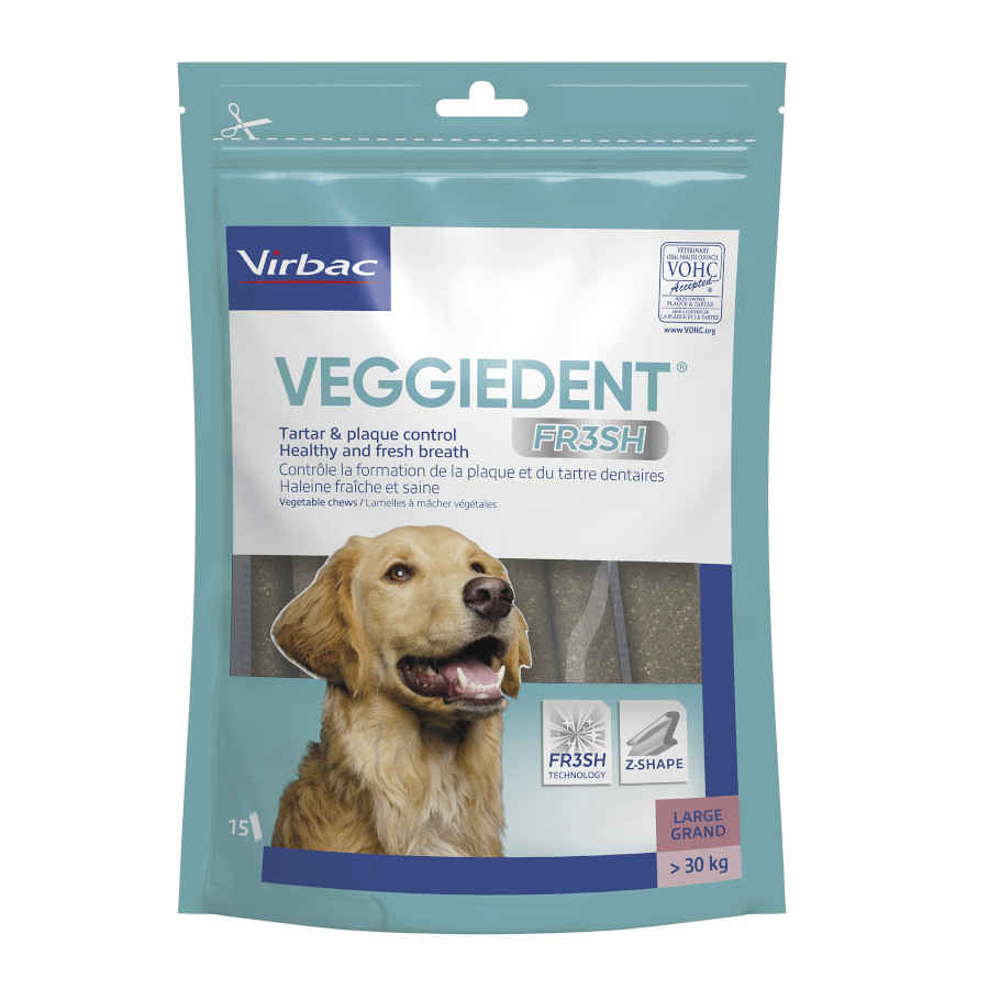 Petiscos dentais frescos Virbac Veggiedent para cães de raças grandes.