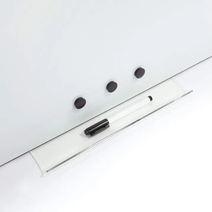 Whiteboard rammeløs 117x150 cm hvid - inkl. 30 cm pennebakke, 1 marker og 3 magneter