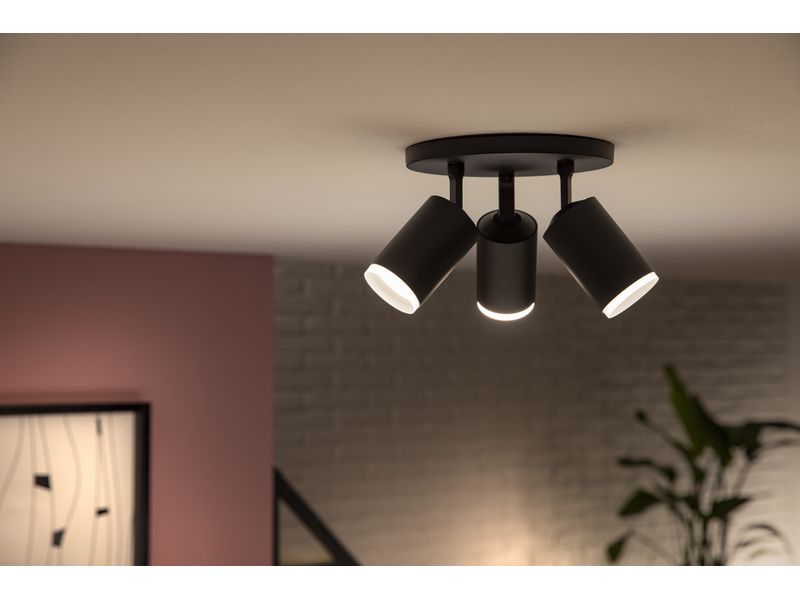 Philips Hue White & Color Ambiance Fugato 3er-Spot Schwarz 3er-Spot mit Weisstönen und mehr als 16 Millionen Farben