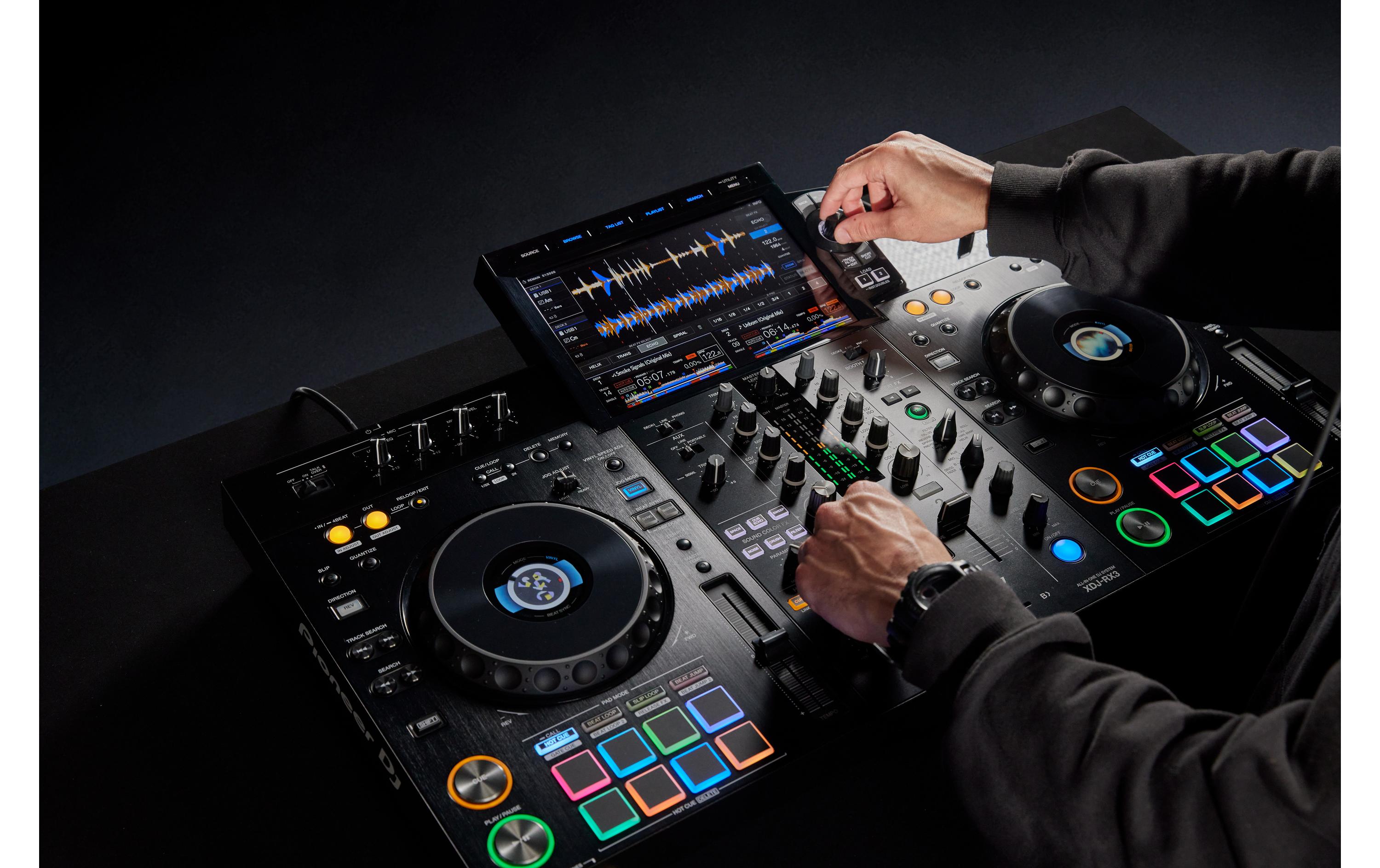 DJ-Controller XDJ-RX3<br>2-Kanal All-in-One Performance DJ System