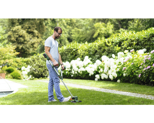 BOSCH UniversalGrassCut 18V-26 accu grastrimmer (accu en lader niet inbegrepen)