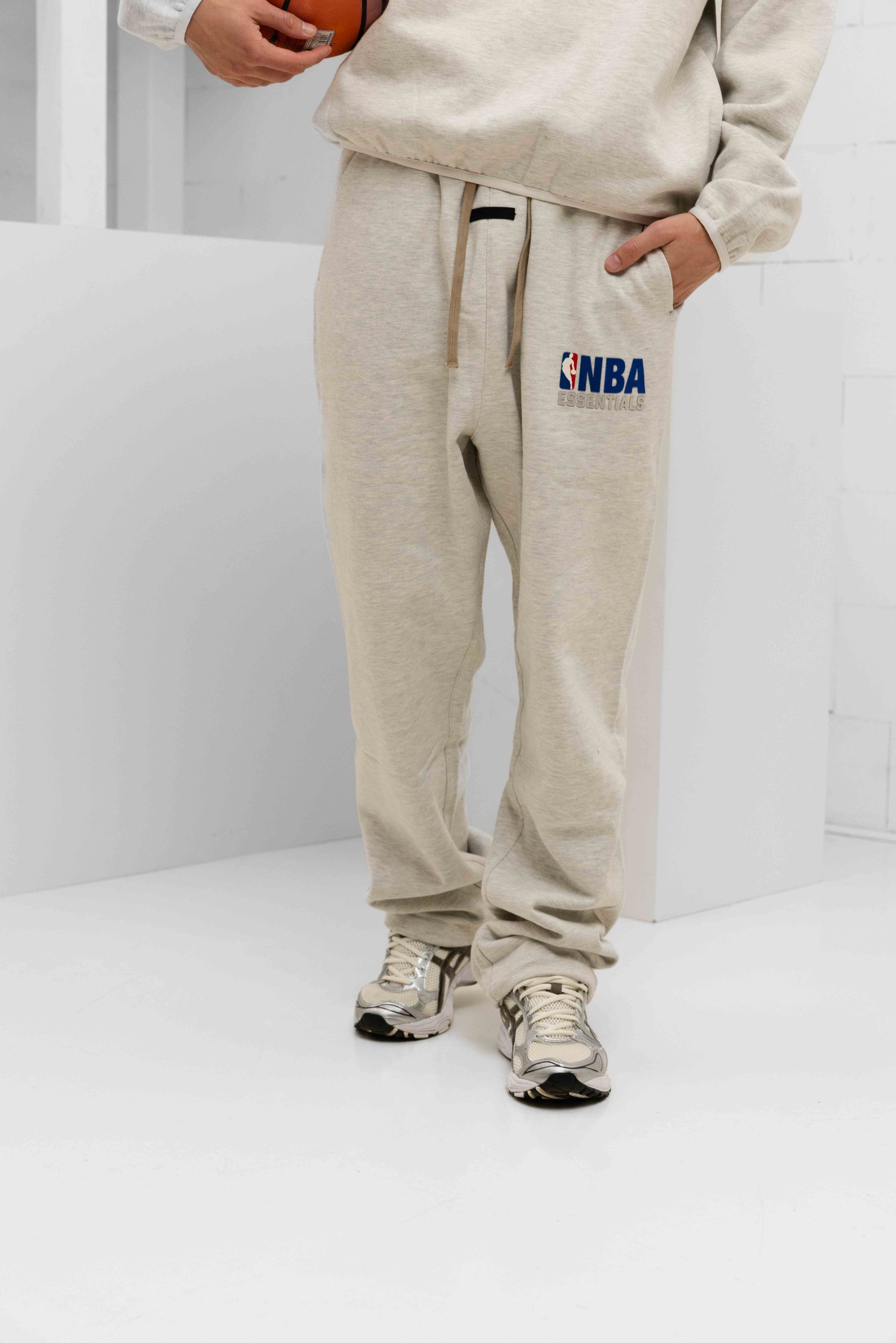 Fear Of God Essentials NBA Trainingspak Heren Grijs