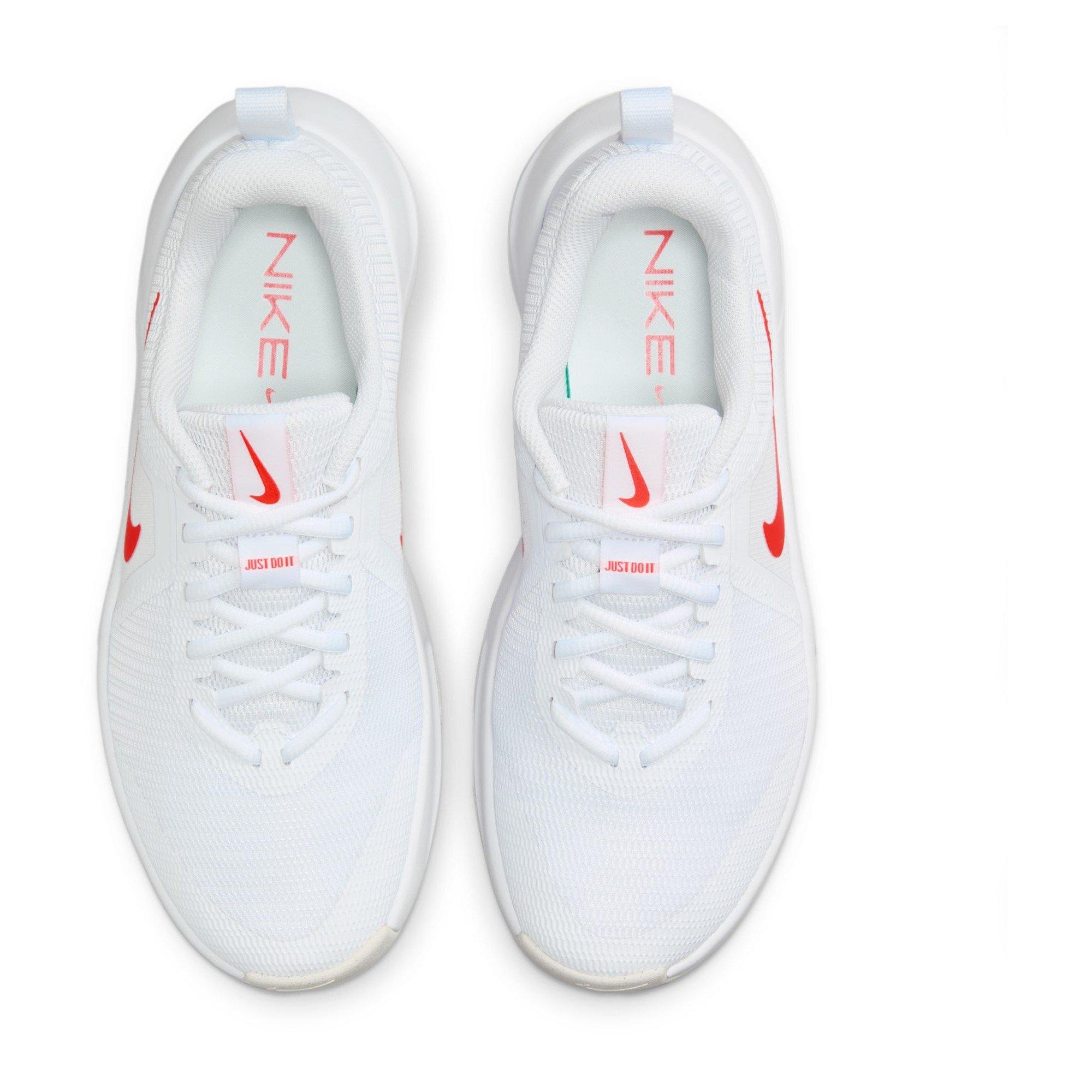Nike MC Trainer 3 Womens Workout Shoes