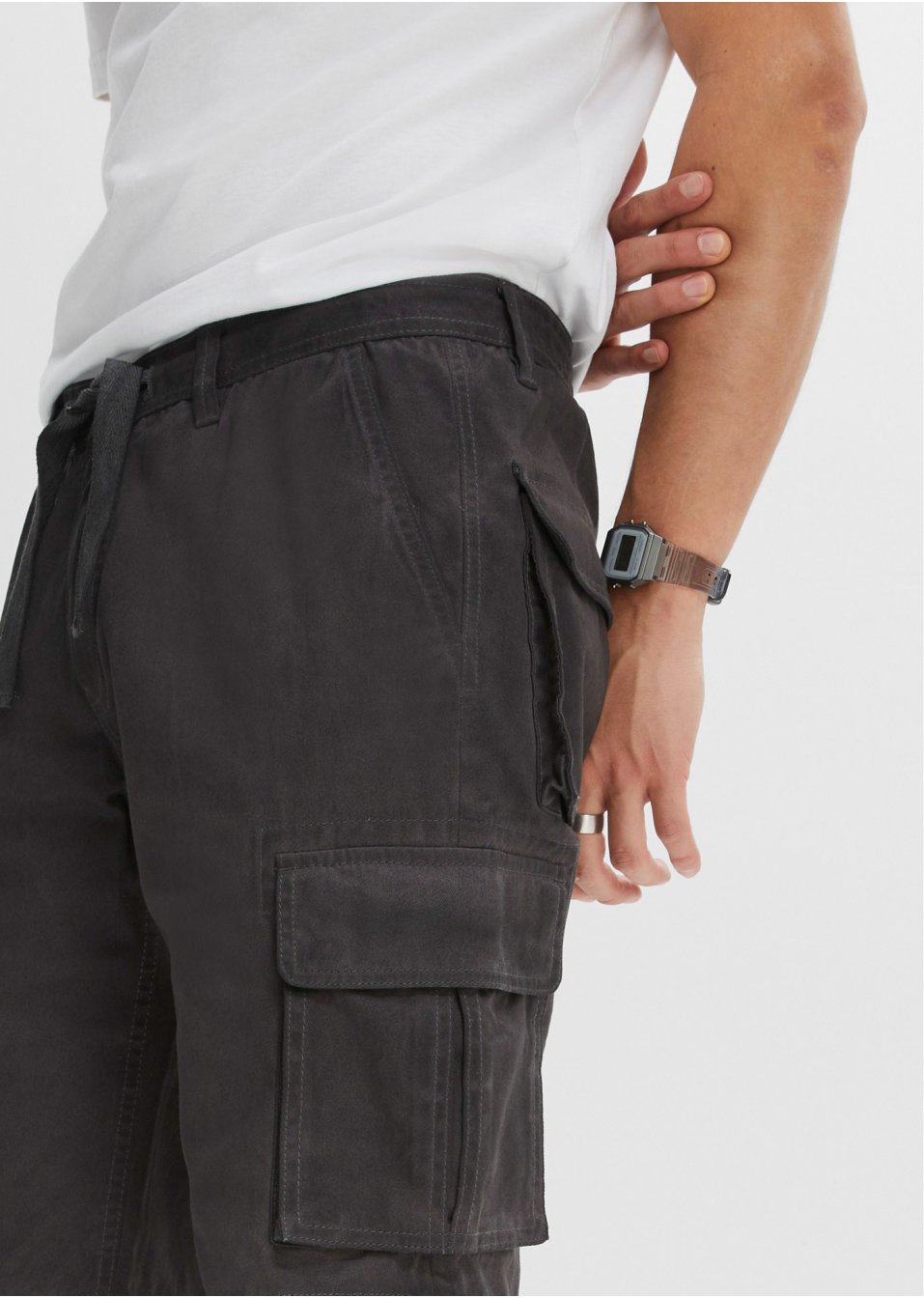 Bermuda cargo, Loose Fit