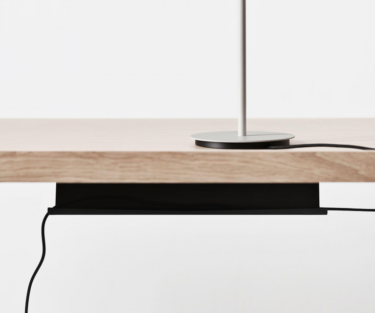 Bolia Reflection tafellamp LED antiek messing