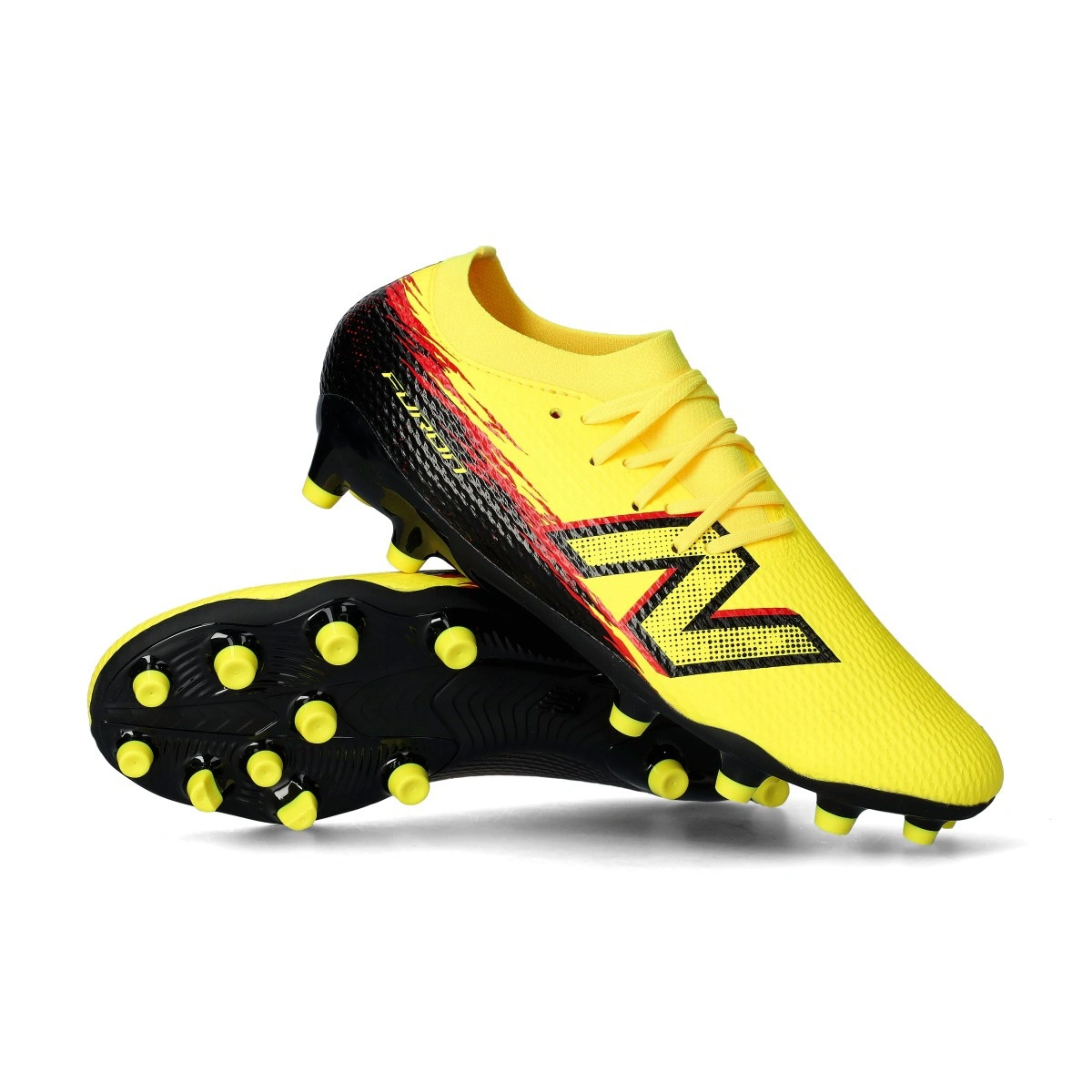 Chuteira New Balance Furon Team MG Mulher