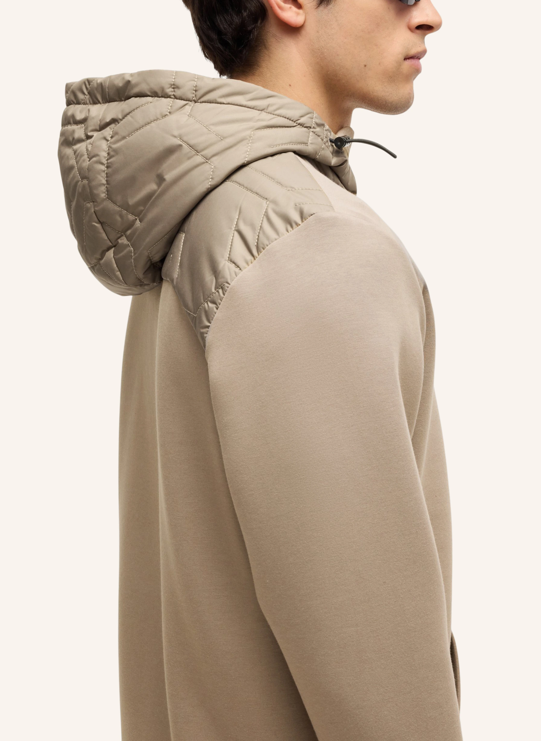 BOSS Sweatshirt SANOK TECH HYBRID Regular Fit