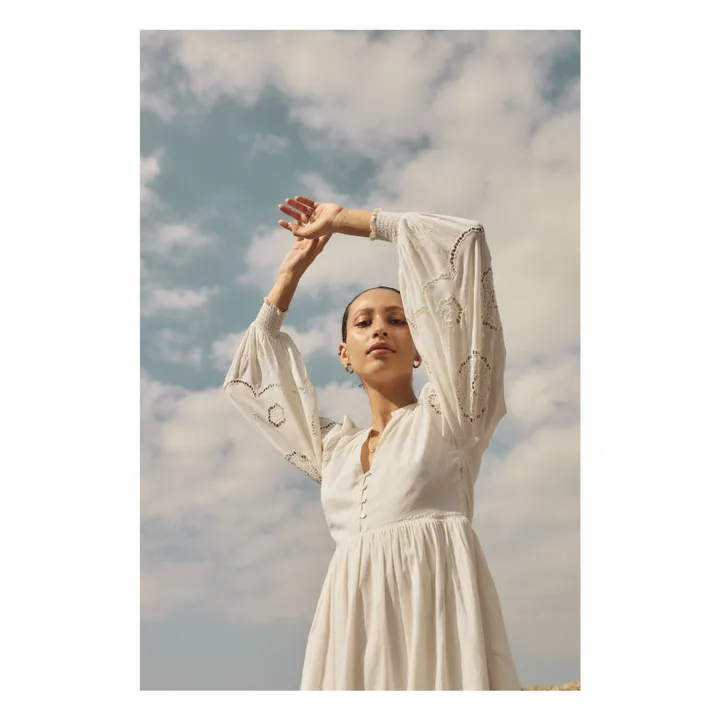 Alma Deia Robe Brodé Manches Longues en Coton Bio | Blanc cassé