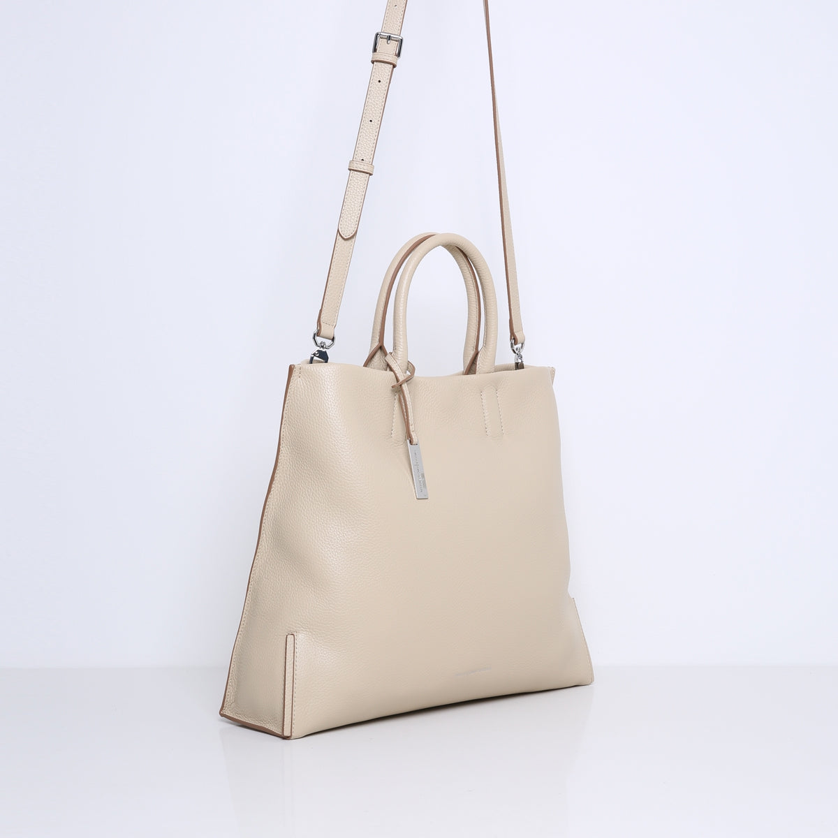 HILLY | LIMESTONE