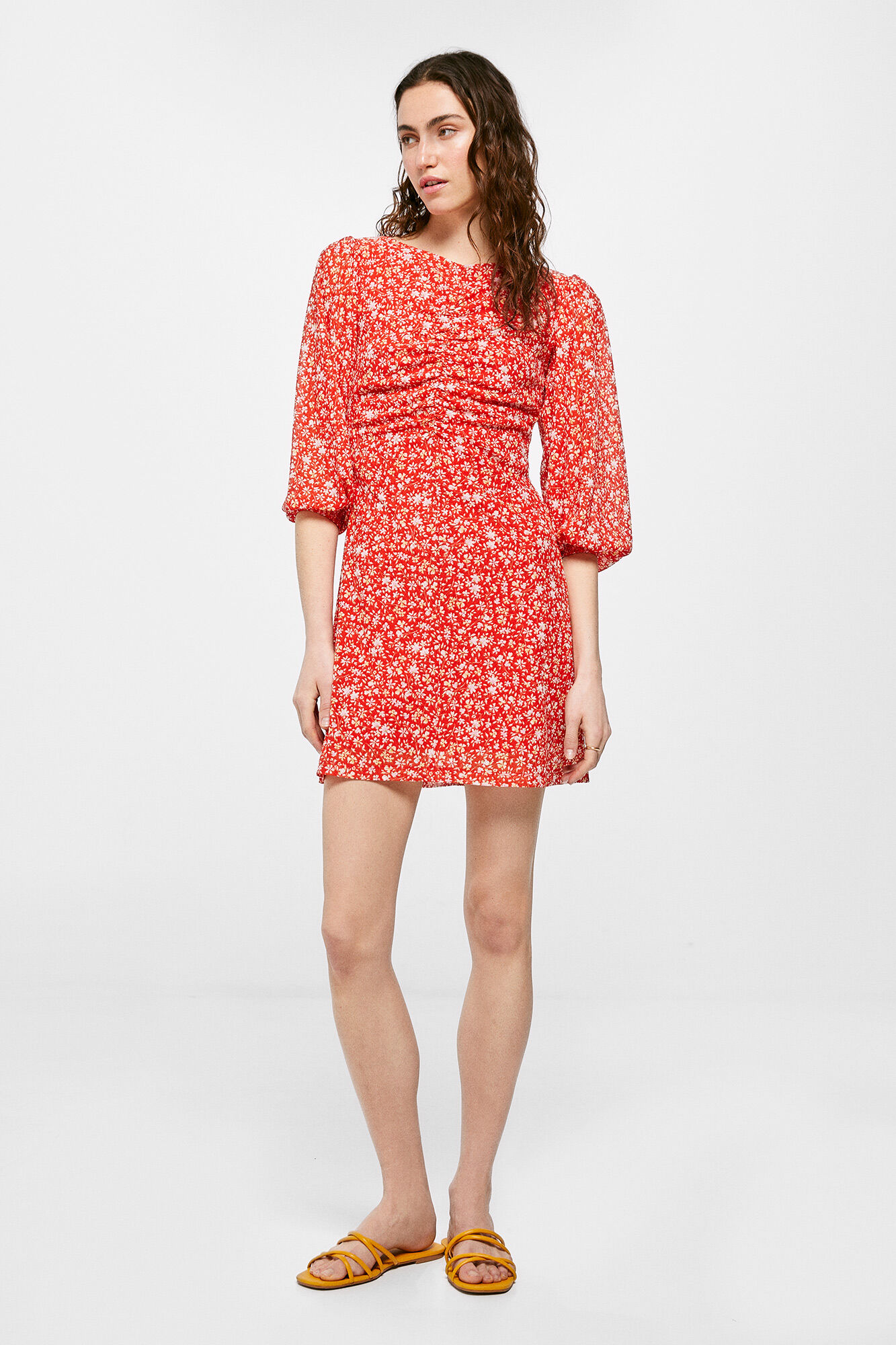 Vestido curto franzido - Vermelho
