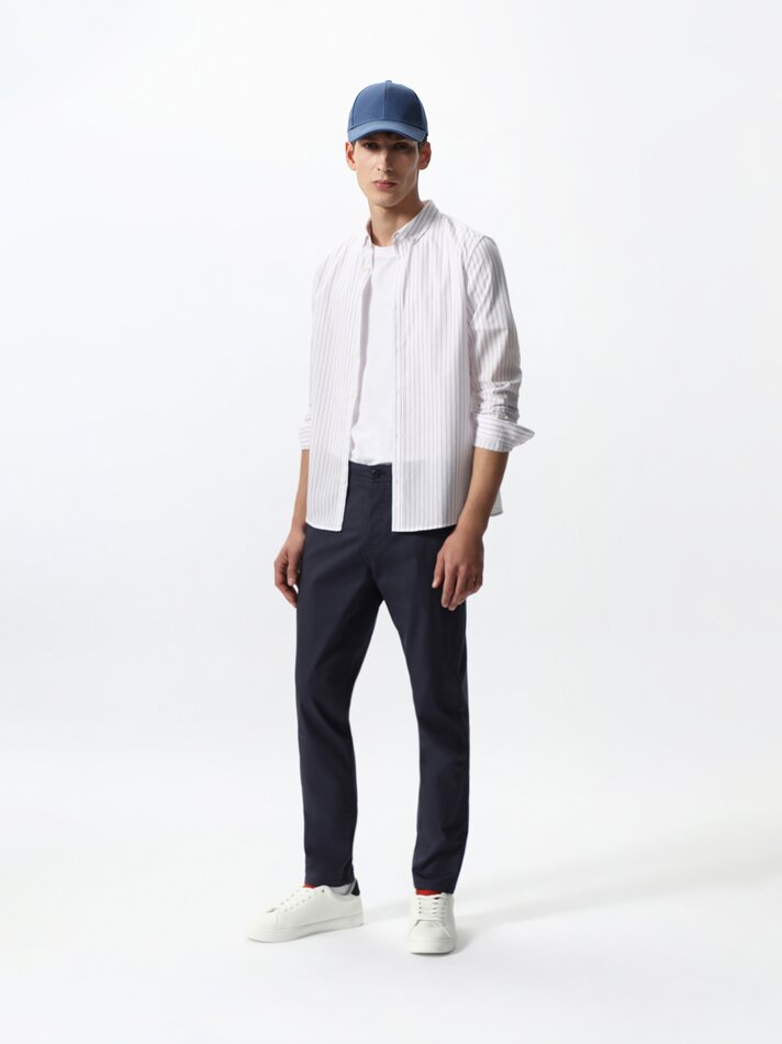Calça chino com microestampa - Azul-marinho