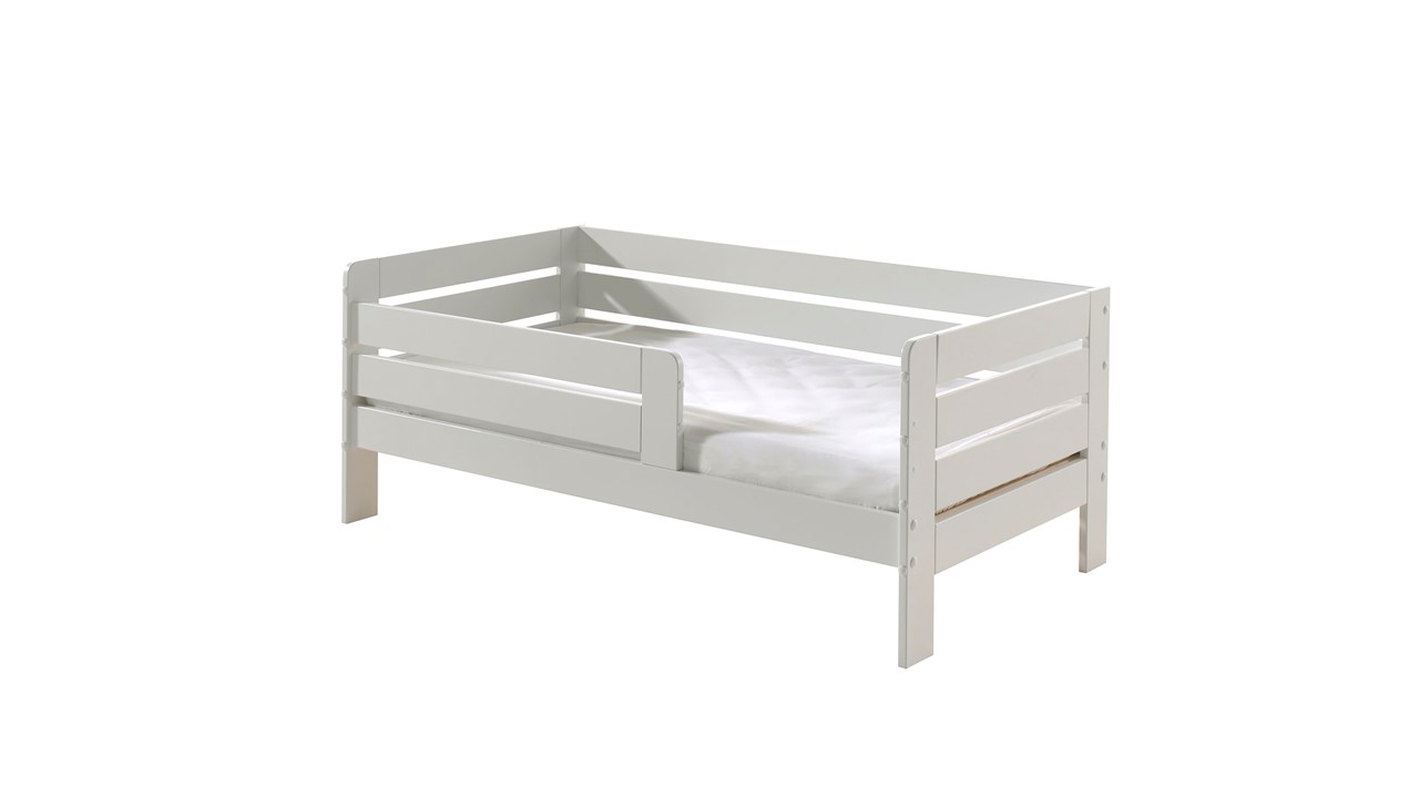 Peuterbed 71 wit