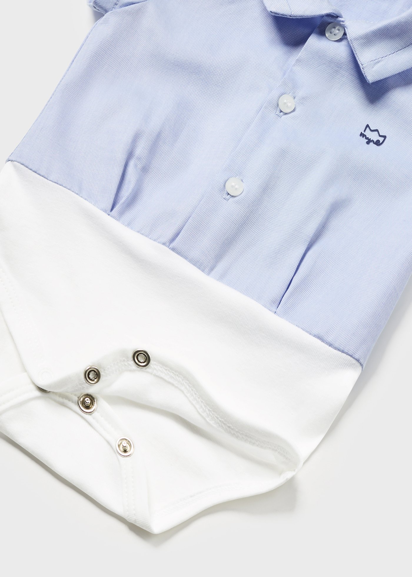 Camisa Oxford e body para recém-nascido