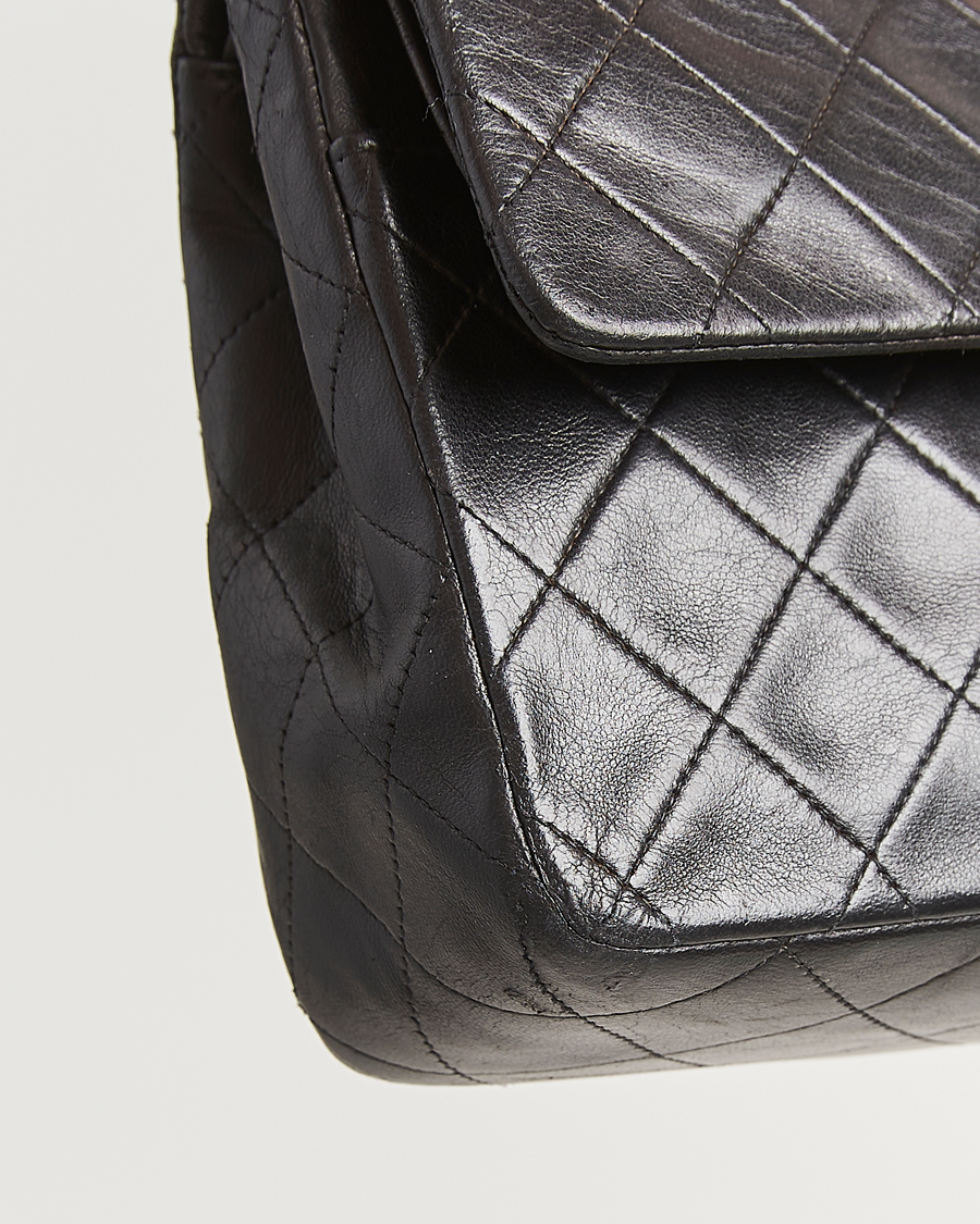 Chanel Pre-Owned Classic Double Flap Medium Lambskin Black